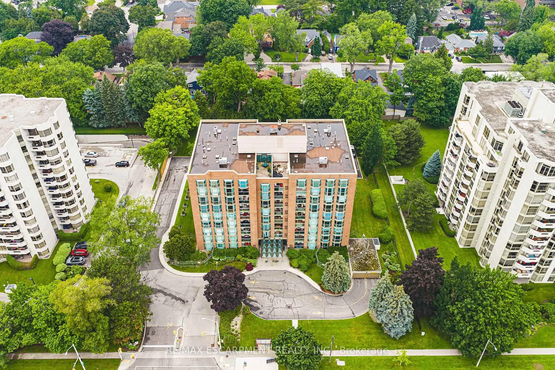 Photo 27 of Unit 605, 1225 North Shore Boulevard E, Burlington, Brant — HOMEH