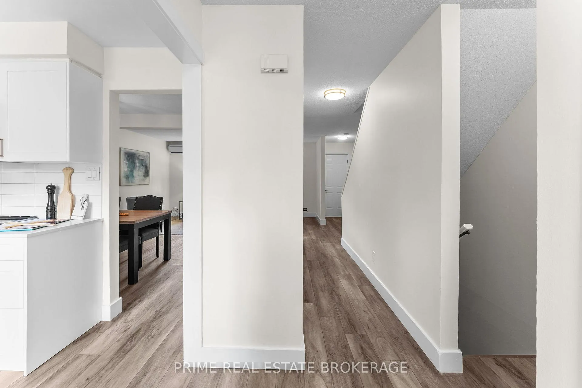 Photo 15 of Unit 51, 678 Upper Queen Street, London, South R — HOMEH