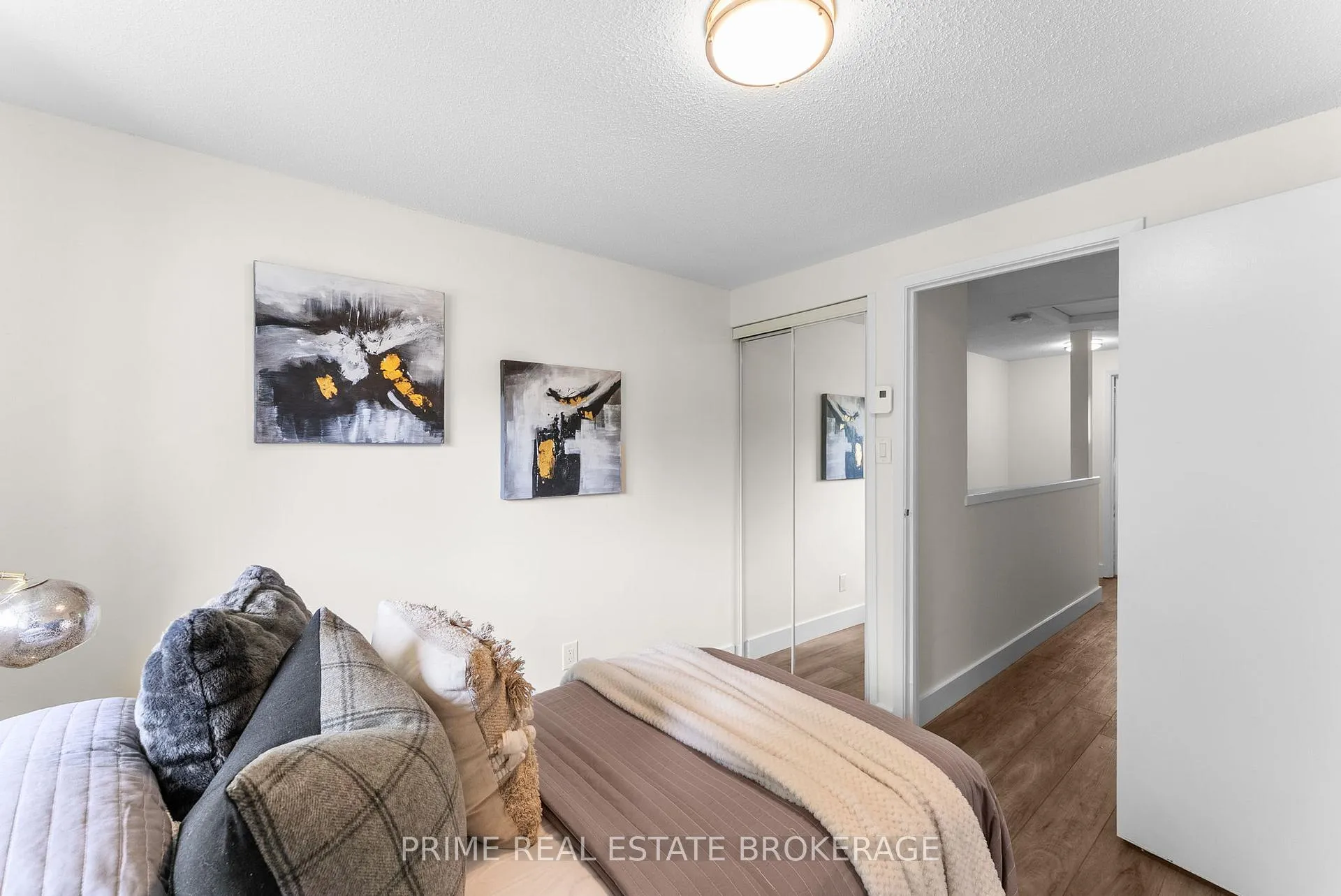 Photo 22 of Unit 51, 678 Upper Queen Street, London, South R — HOMEH