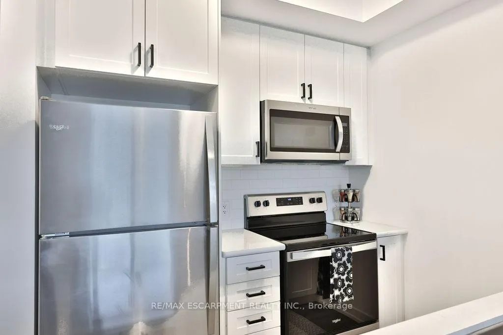 Photo 14 of Unit 314, 470 Dundas Street E, Hamilton, Waterdown — HOMEH