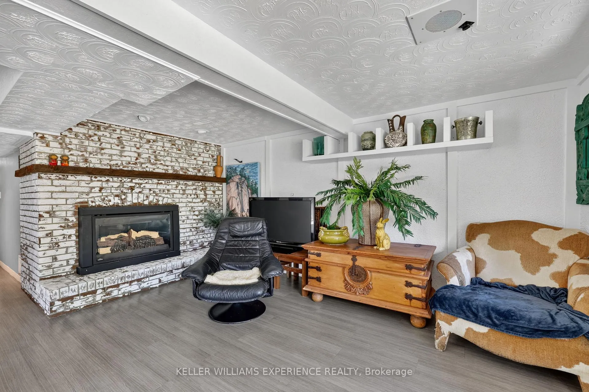 Photo 20 of 68 Royal Oak Drive, Barrie, South Shore — HOMEH