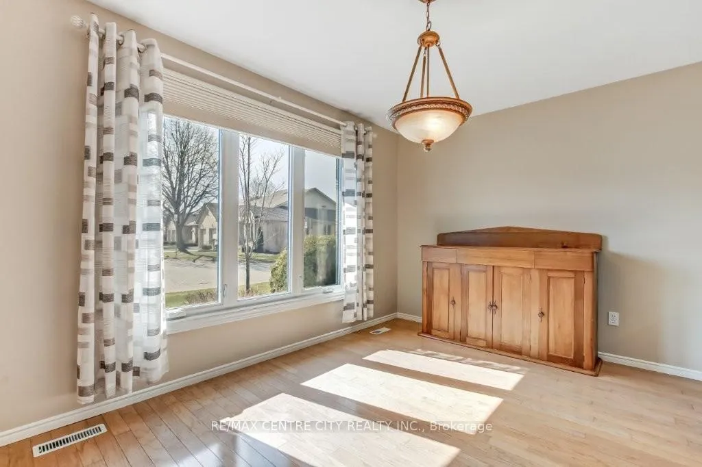 Photo 5 of Unit 46, 99 Edgevalley Road, London, East A — HOMEH