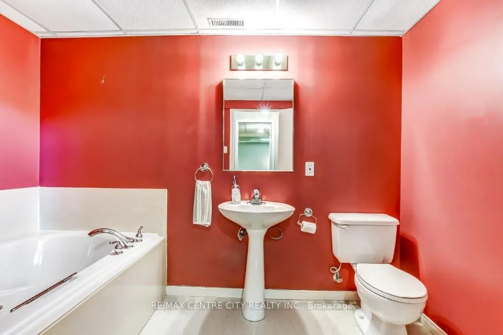 Photo 21 of Unit 46, 99 Edgevalley Road, London, East A — HOMEH