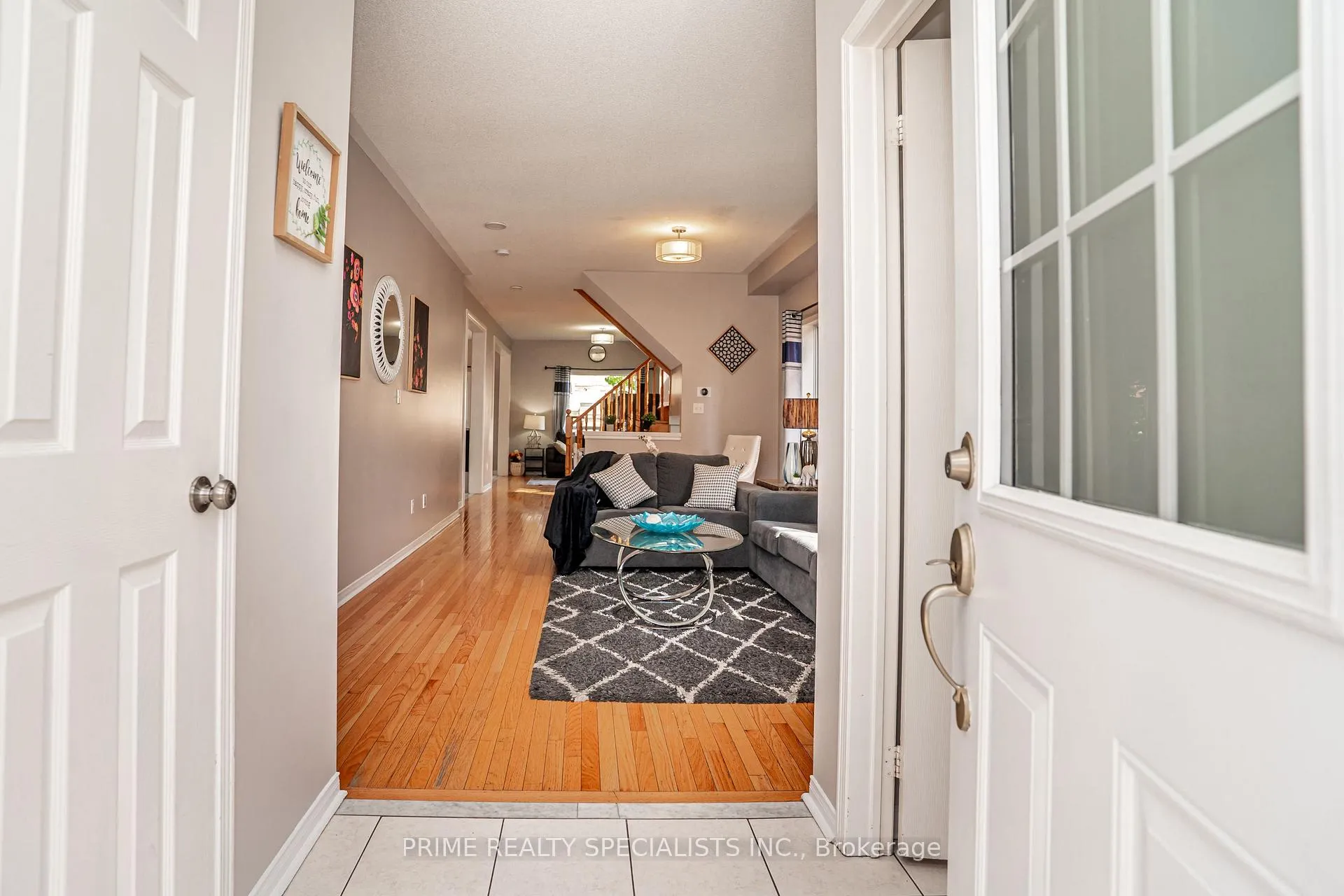 Photo 5 of 11 Commodore Drive, Brampton, Credit Valley — HOMEH