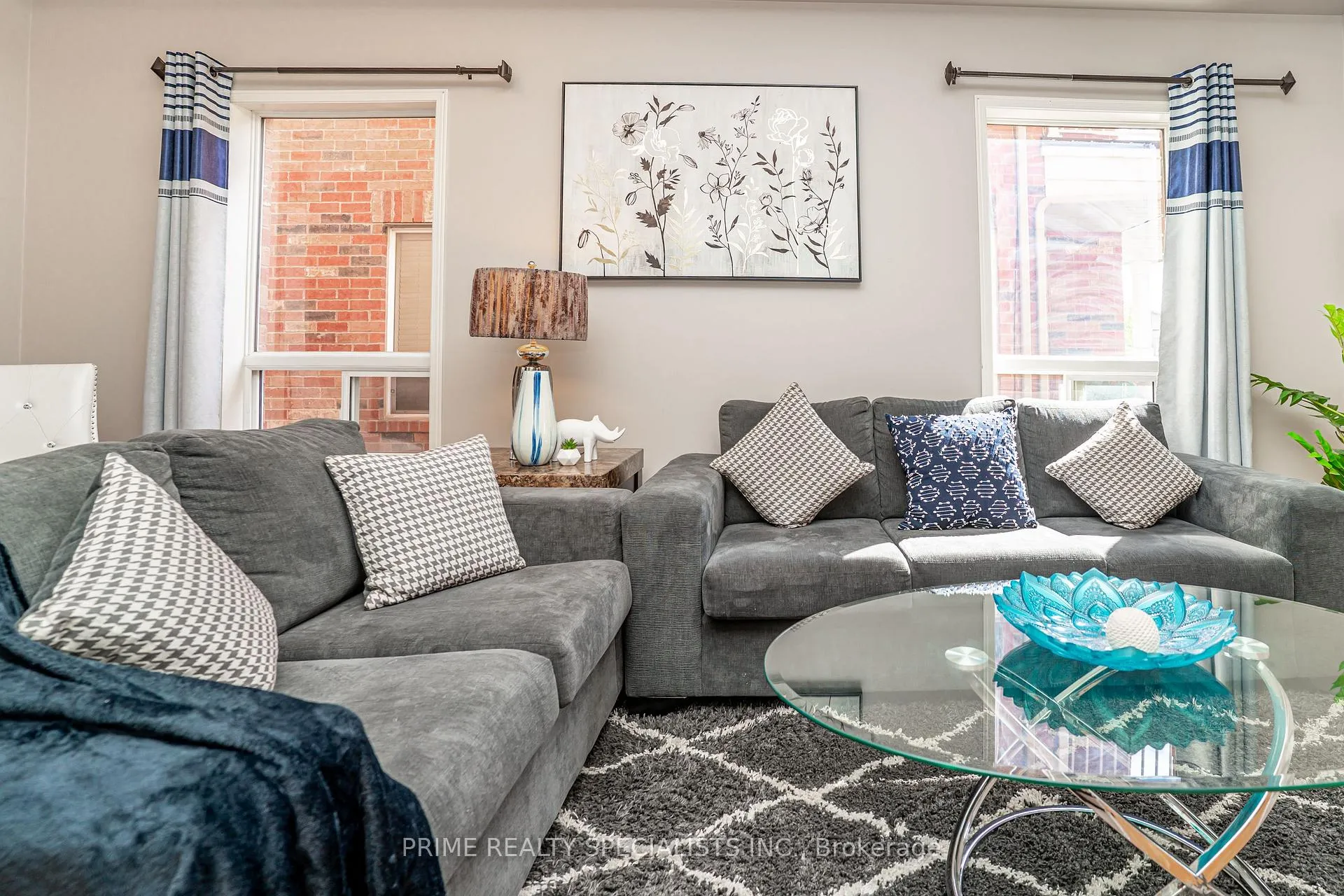 Photo 7 of 11 Commodore Drive, Brampton, Credit Valley — HOMEH