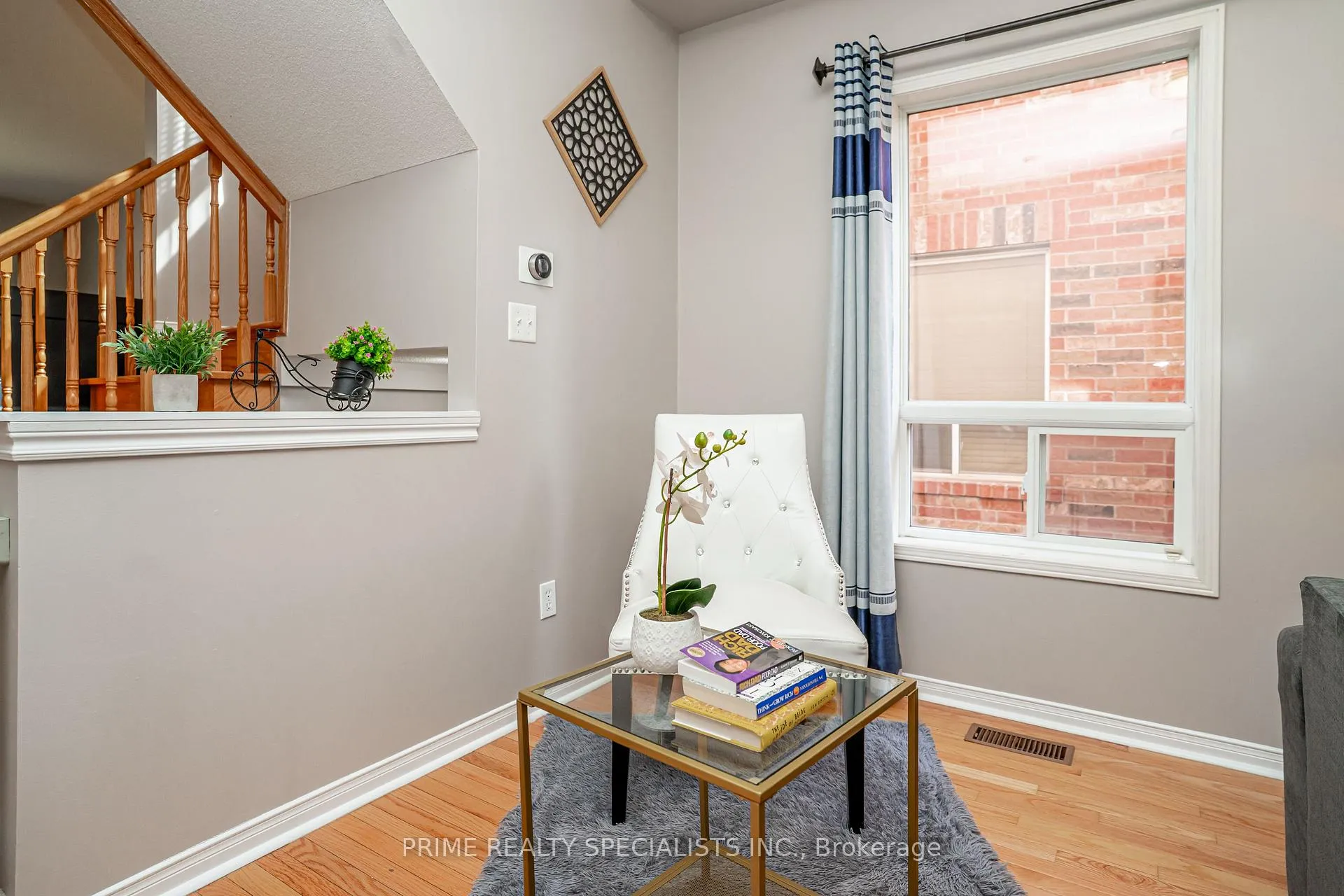 Photo 9 of 11 Commodore Drive, Brampton, Credit Valley — HOMEH