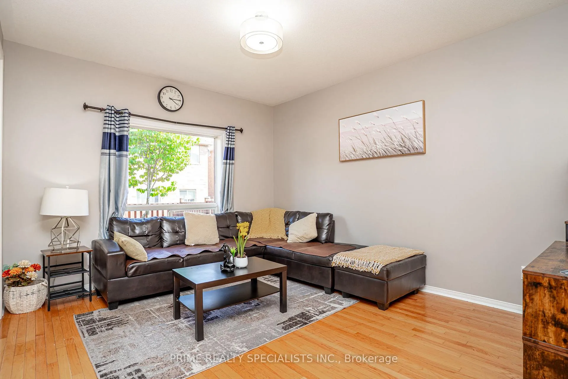 Photo 10 of 11 Commodore Drive, Brampton, Credit Valley — HOMEH