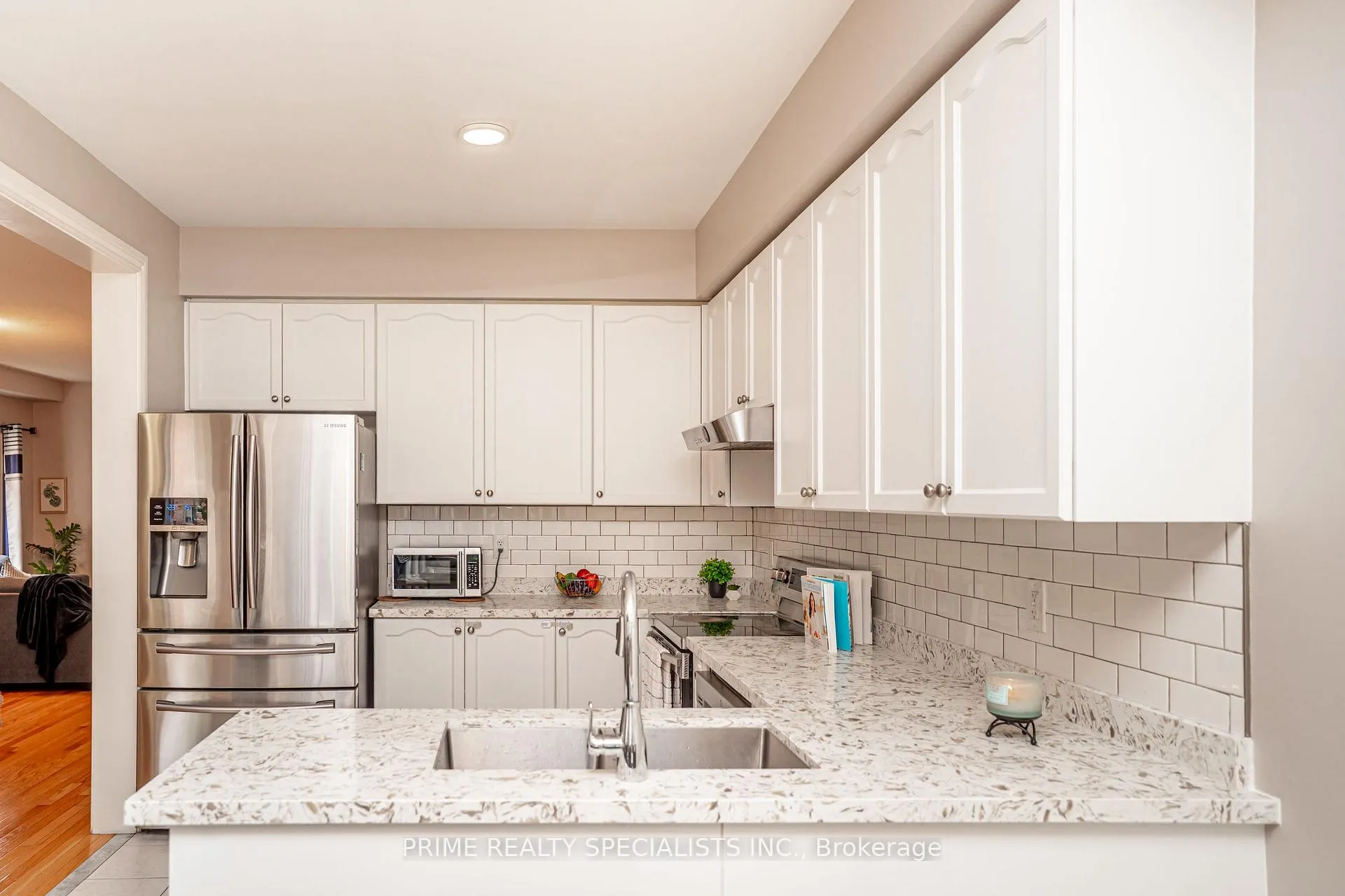 Photo 17 of 11 Commodore Drive, Brampton, Credit Valley — HOMEH