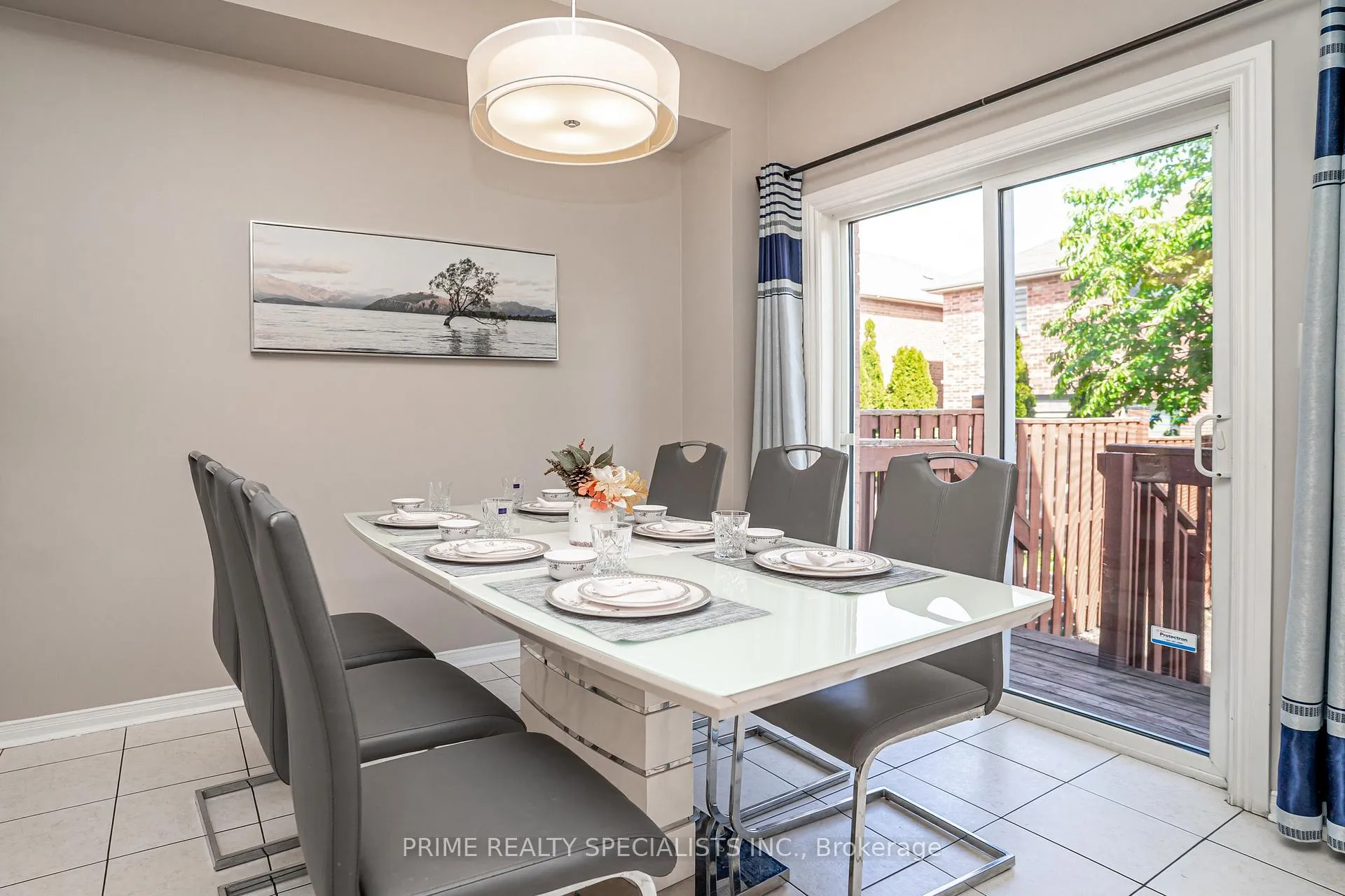 Photo 20 of 11 Commodore Drive, Brampton, Credit Valley — HOMEH