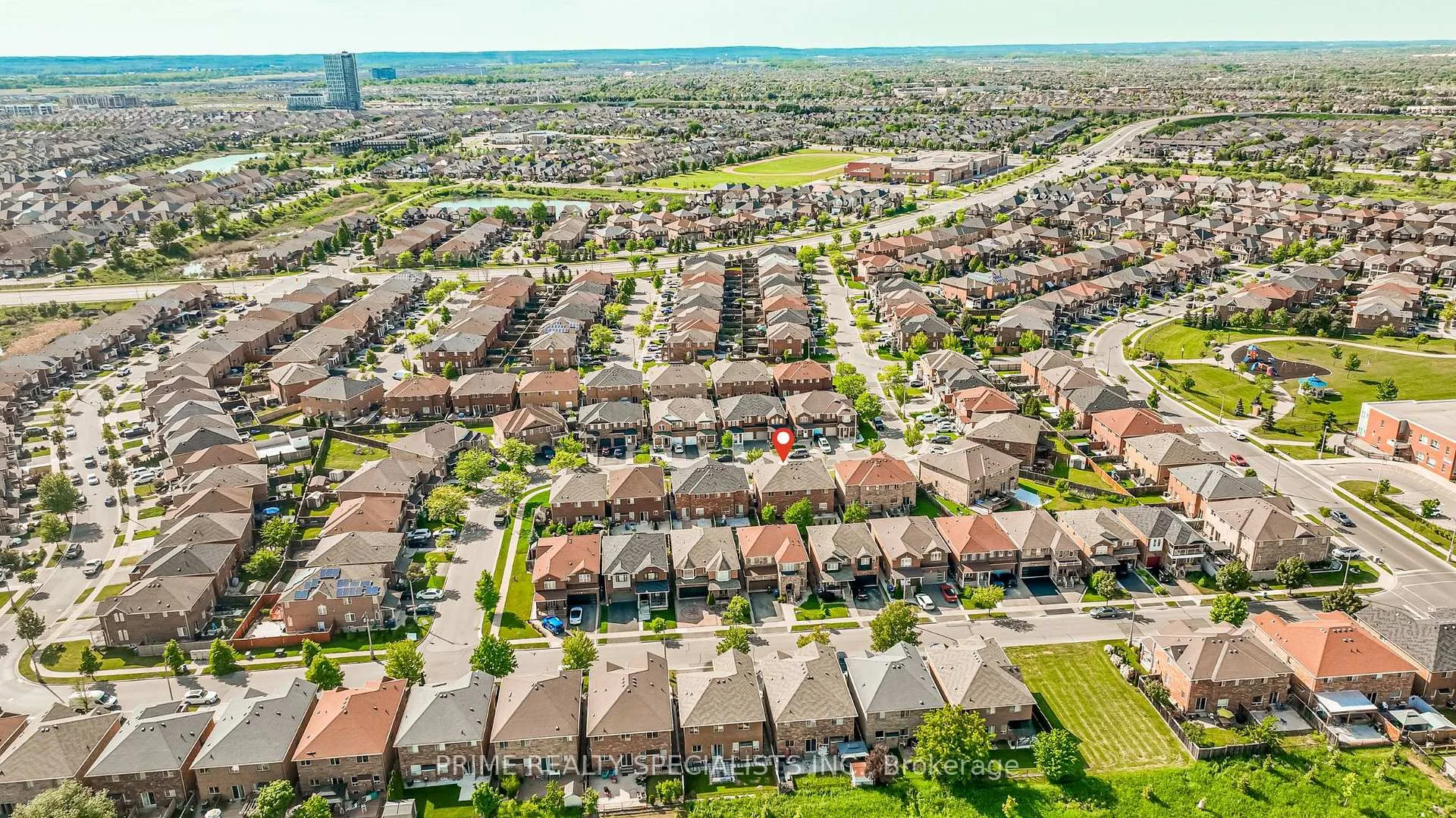 Photo 45 of 11 Commodore Drive, Brampton, Credit Valley — HOMEH