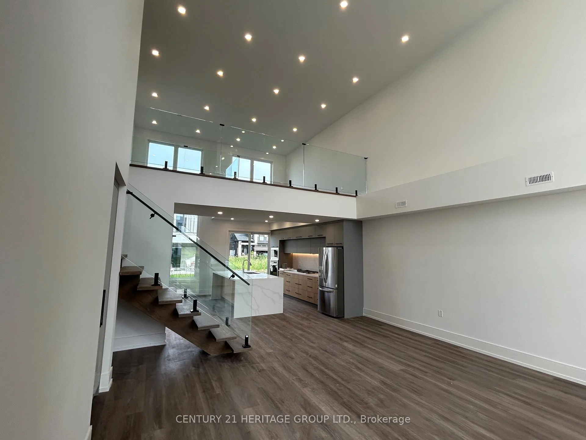 Photo 2 of 3716 Quayside Drive, Severn, West Shore — HOMEH