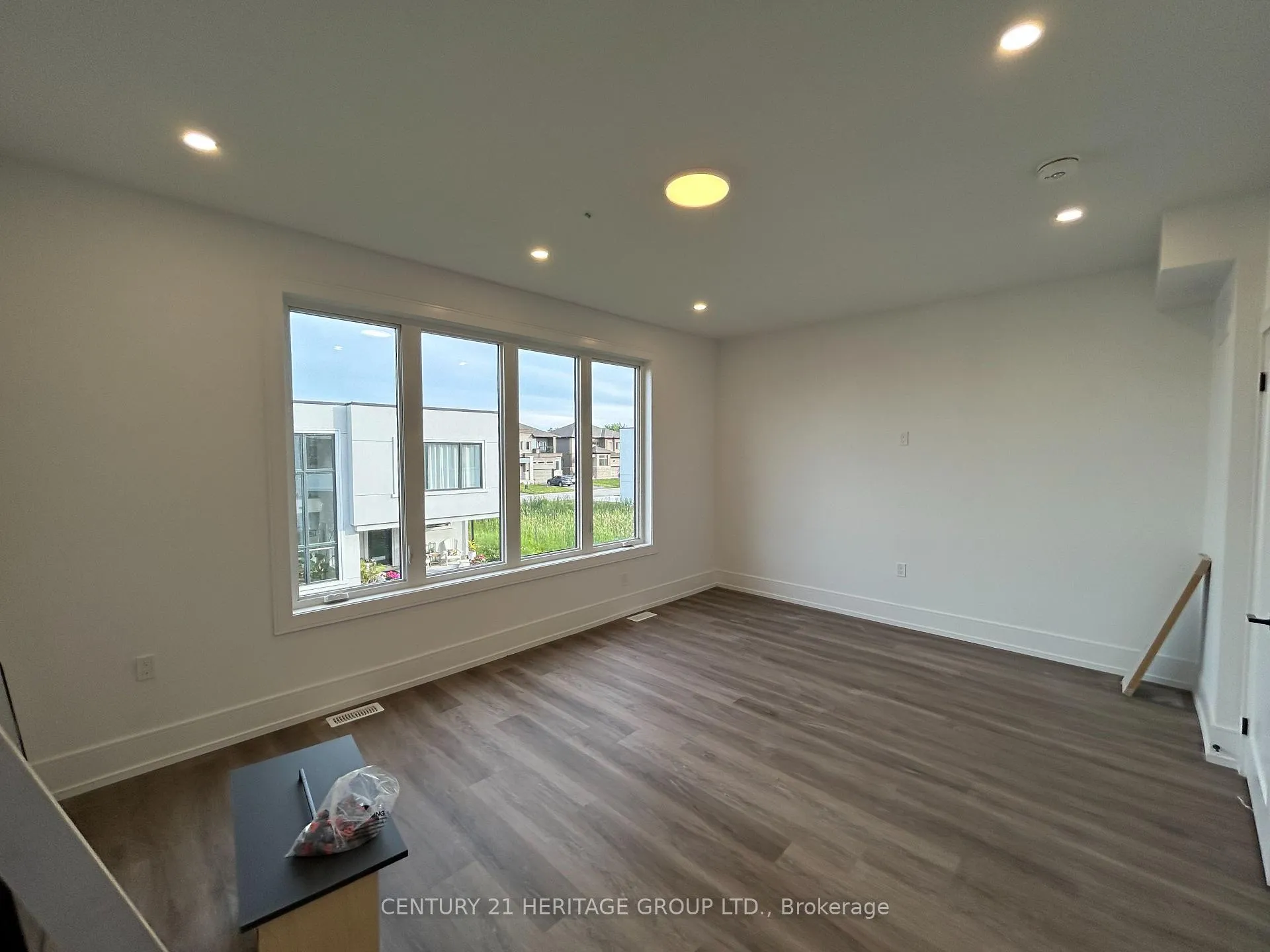 Photo 12 of 3716 Quayside Drive, Severn, West Shore — HOMEH
