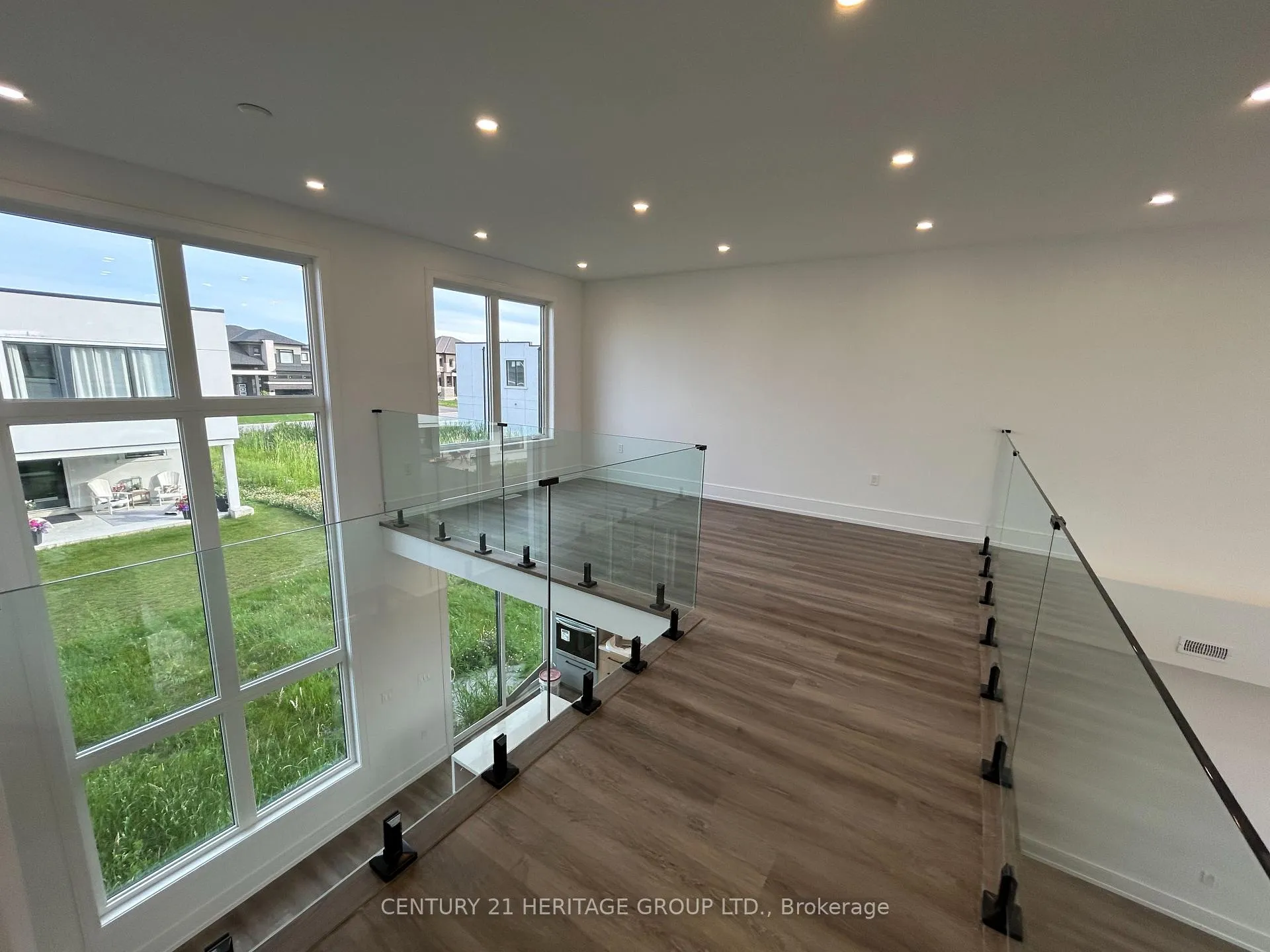 Photo 18 of 3716 Quayside Drive, Severn, West Shore — HOMEH