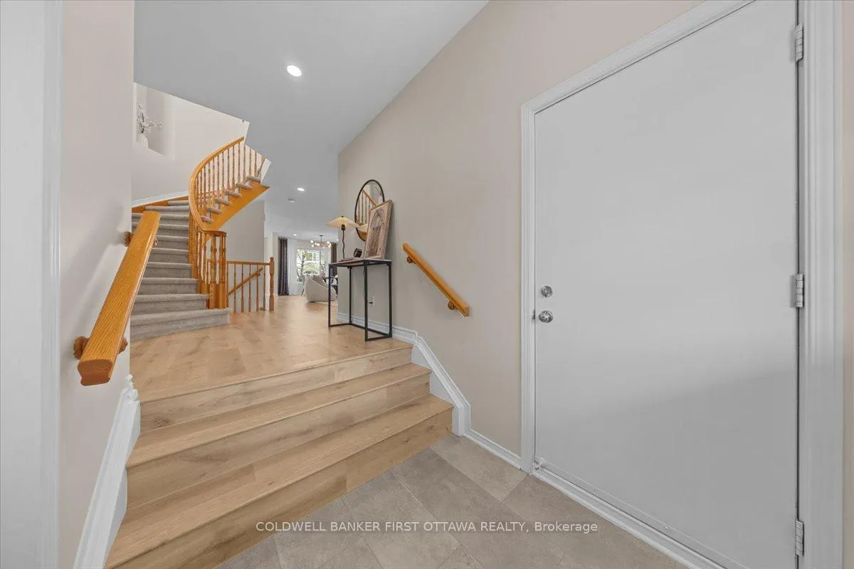 Photo 6 of 22 Cloutier Street, Ottawa, Barrhaven - Longfields — HOMEH