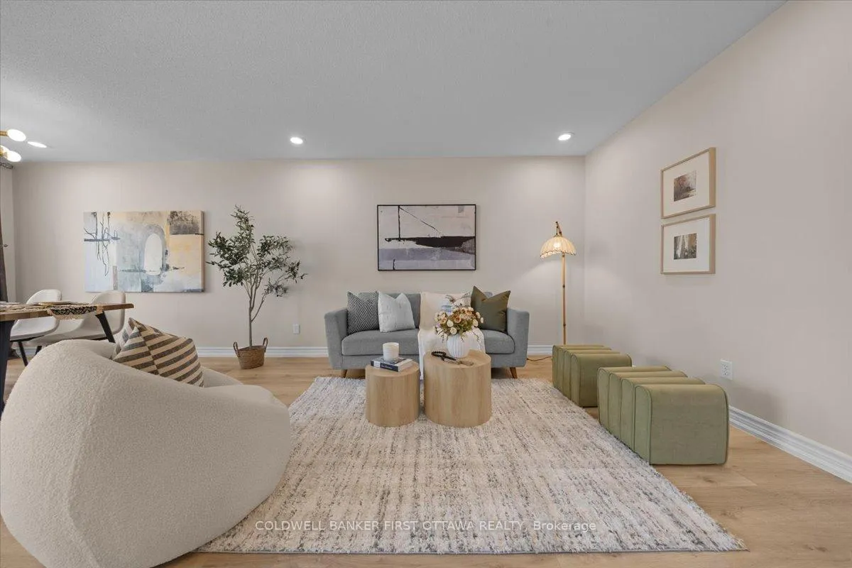 Photo 9 of 22 Cloutier Street, Ottawa, Barrhaven - Longfields — HOMEH