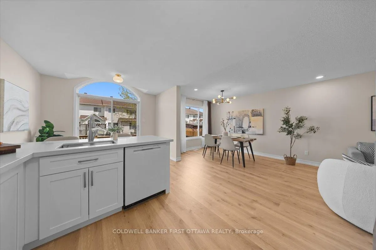 Photo 19 of 22 Cloutier Street, Ottawa, Barrhaven - Longfields — HOMEH