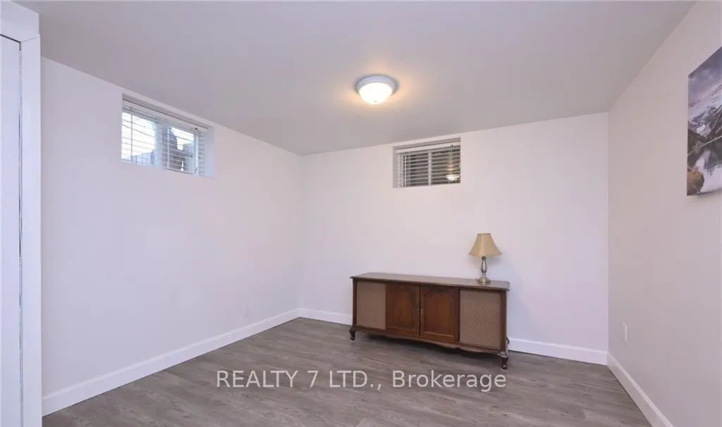 Photo 18 of 270 James Street E, Orillia — HOMEH