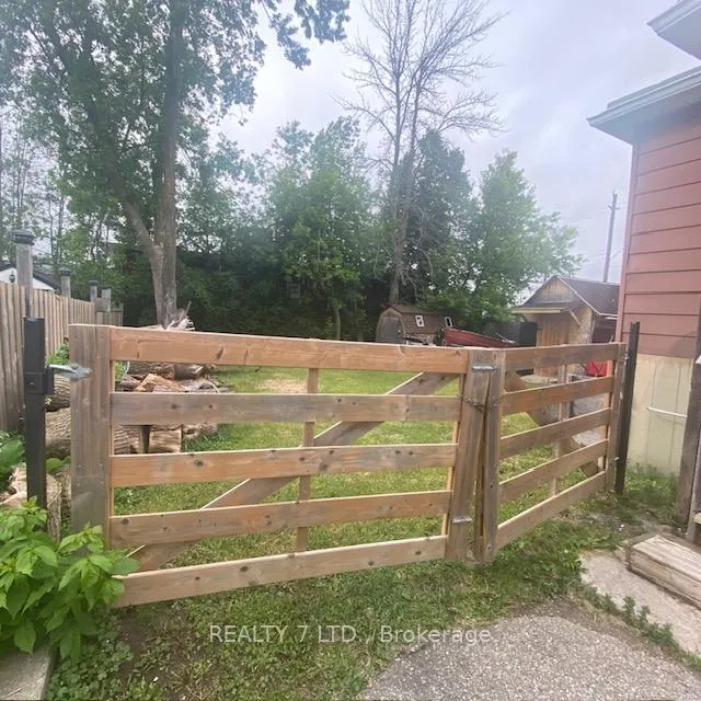Photo 33 of 270 James Street E, Orillia — HOMEH