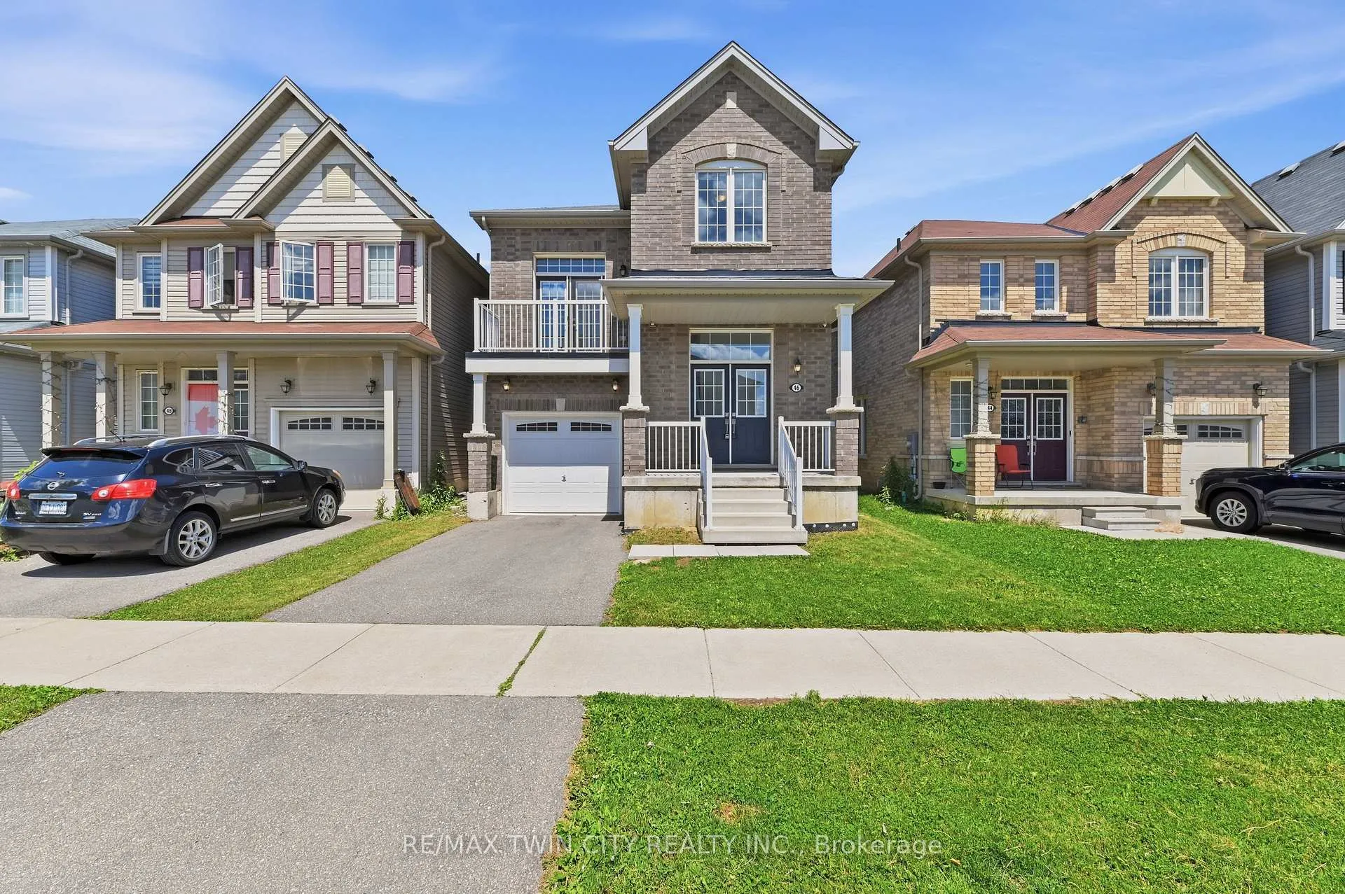 Photo 1 of 46 Munro Circle, Brantford — HOMEH