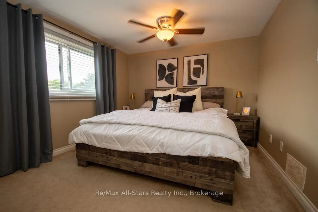Photo 19 of Unit 16, 72 Martin Road, Clarington, Bowmanville — HOMEH