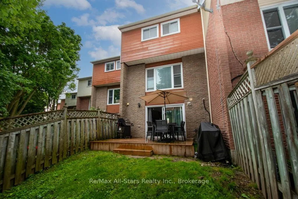Photo 32 of Unit 16, 72 Martin Road, Clarington, Bowmanville — HOMEH