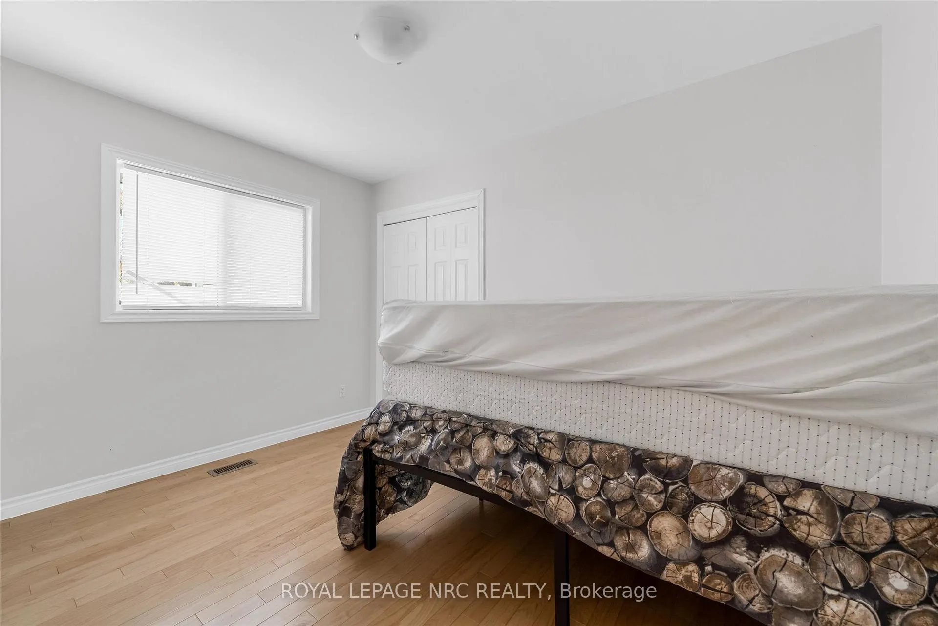 Photo 20 of 162 Ryerson Street, Thorold, Thorold Downtown — HOMEH