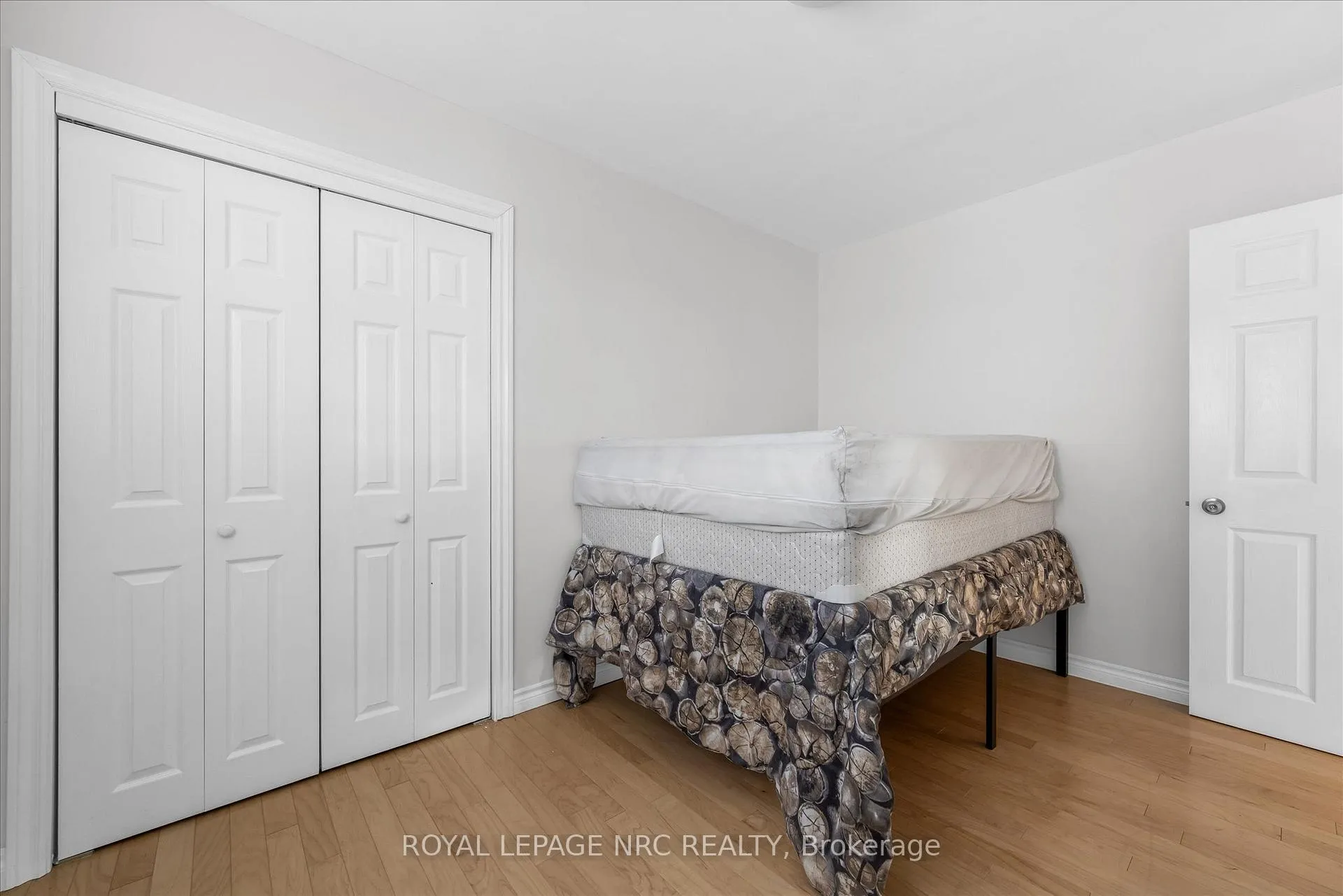 Photo 21 of 162 Ryerson Street, Thorold, Thorold Downtown — HOMEH