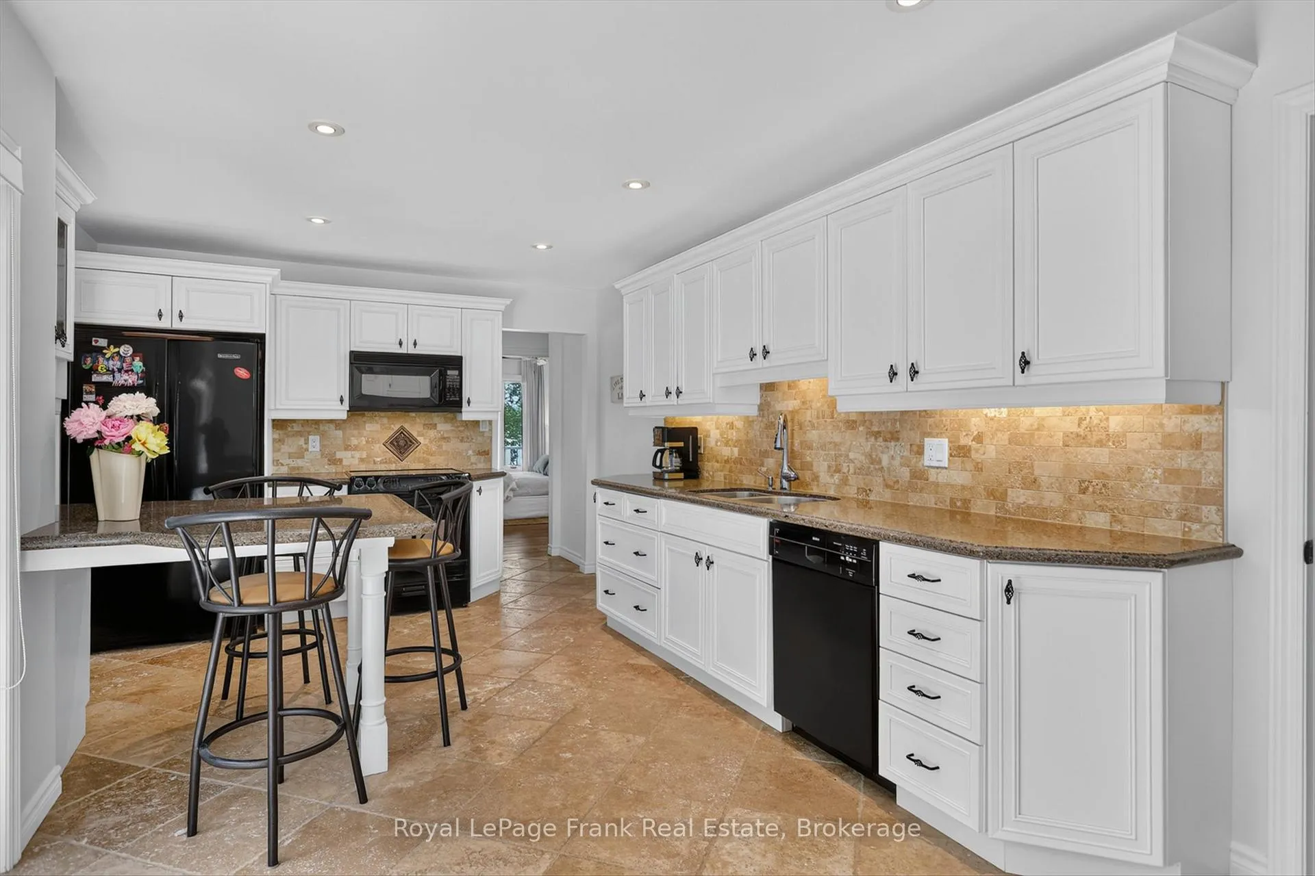 Photo 22 of 2864 Antelope Trail, Selwyn — HOMEH
