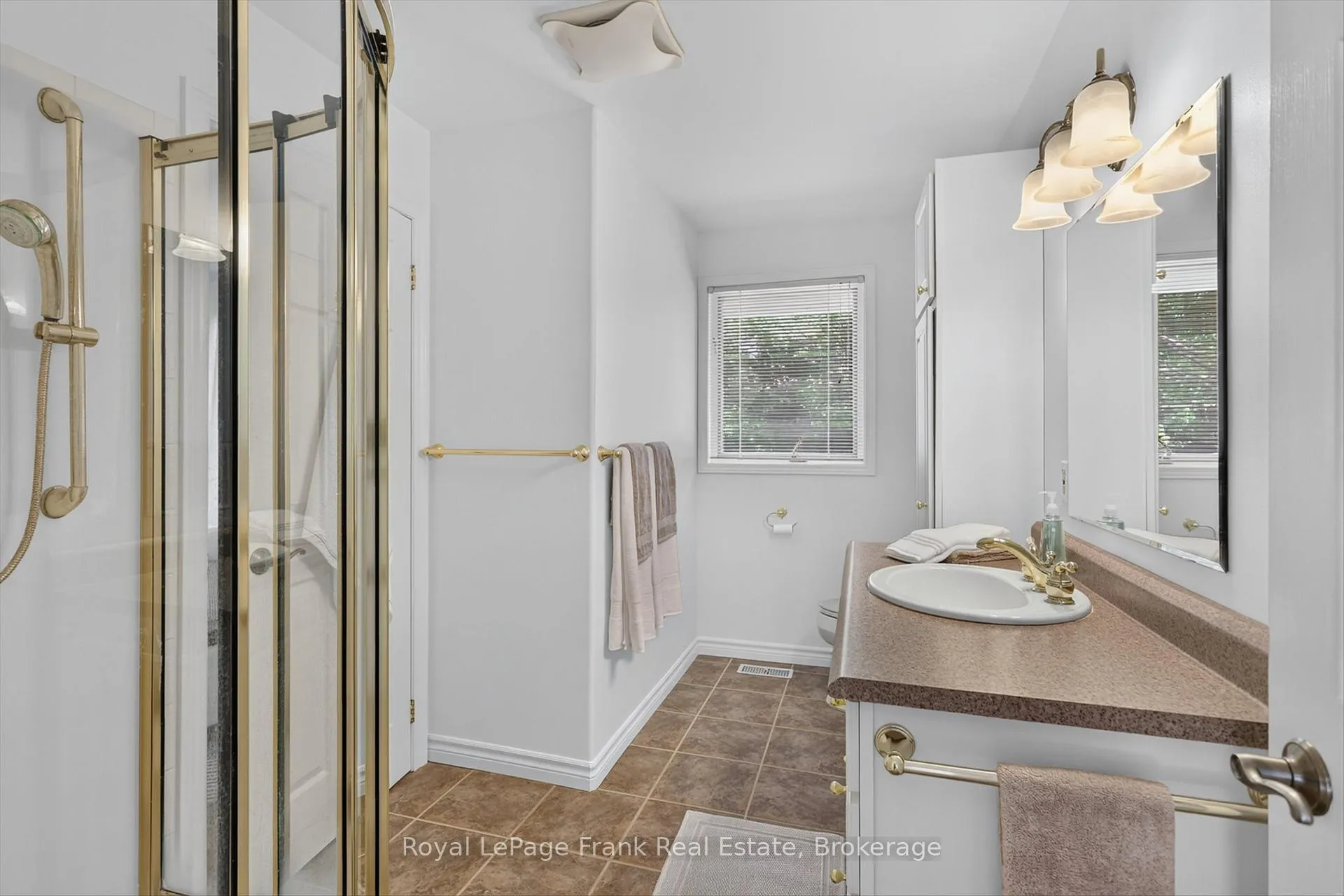 Photo 29 of 2864 Antelope Trail, Selwyn — HOMEH