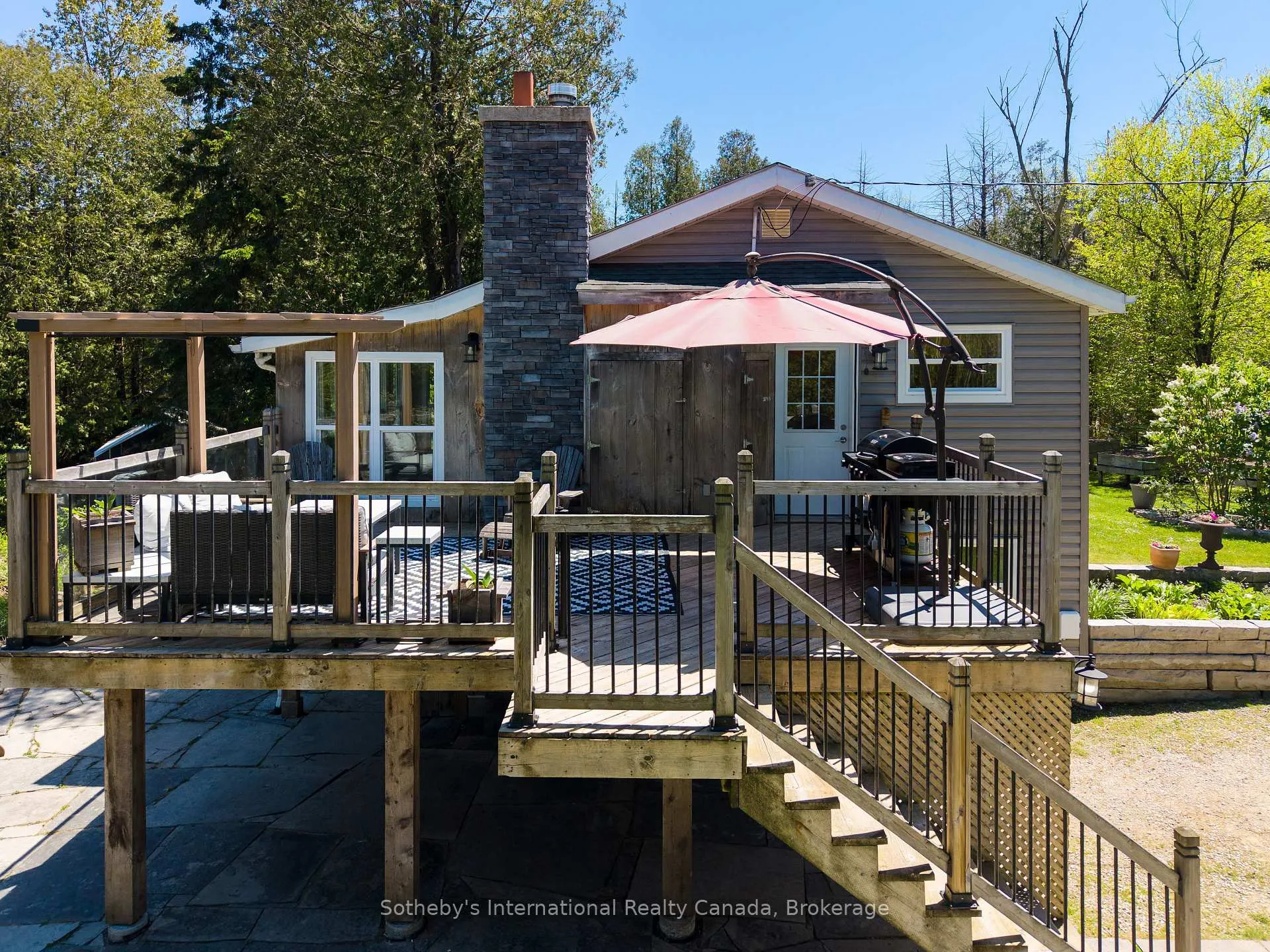 Photo 5 of 640514 Hamilton Road, Chatsworth — HOMEH
