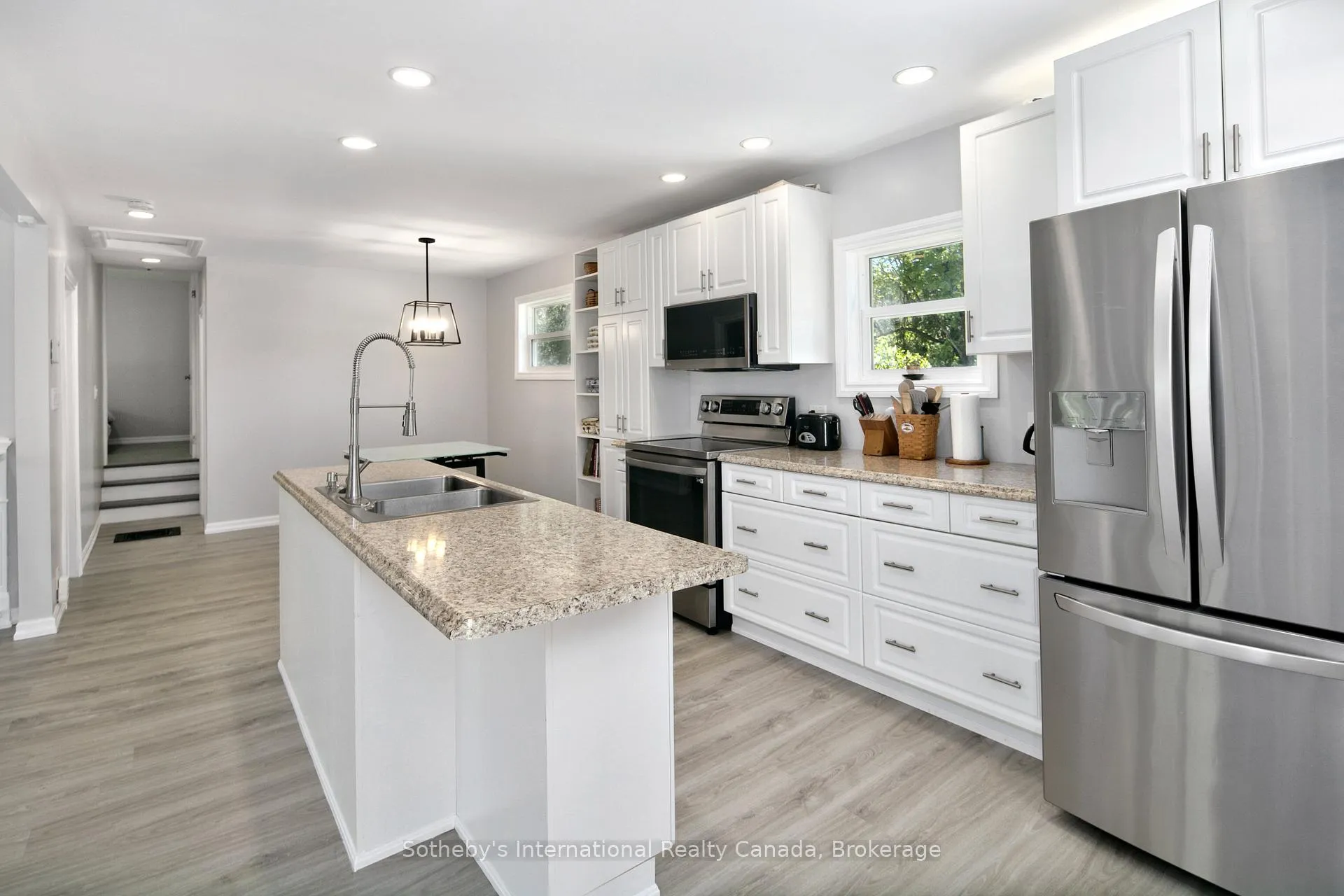 Photo 11 of 640514 Hamilton Road, Chatsworth — HOMEH
