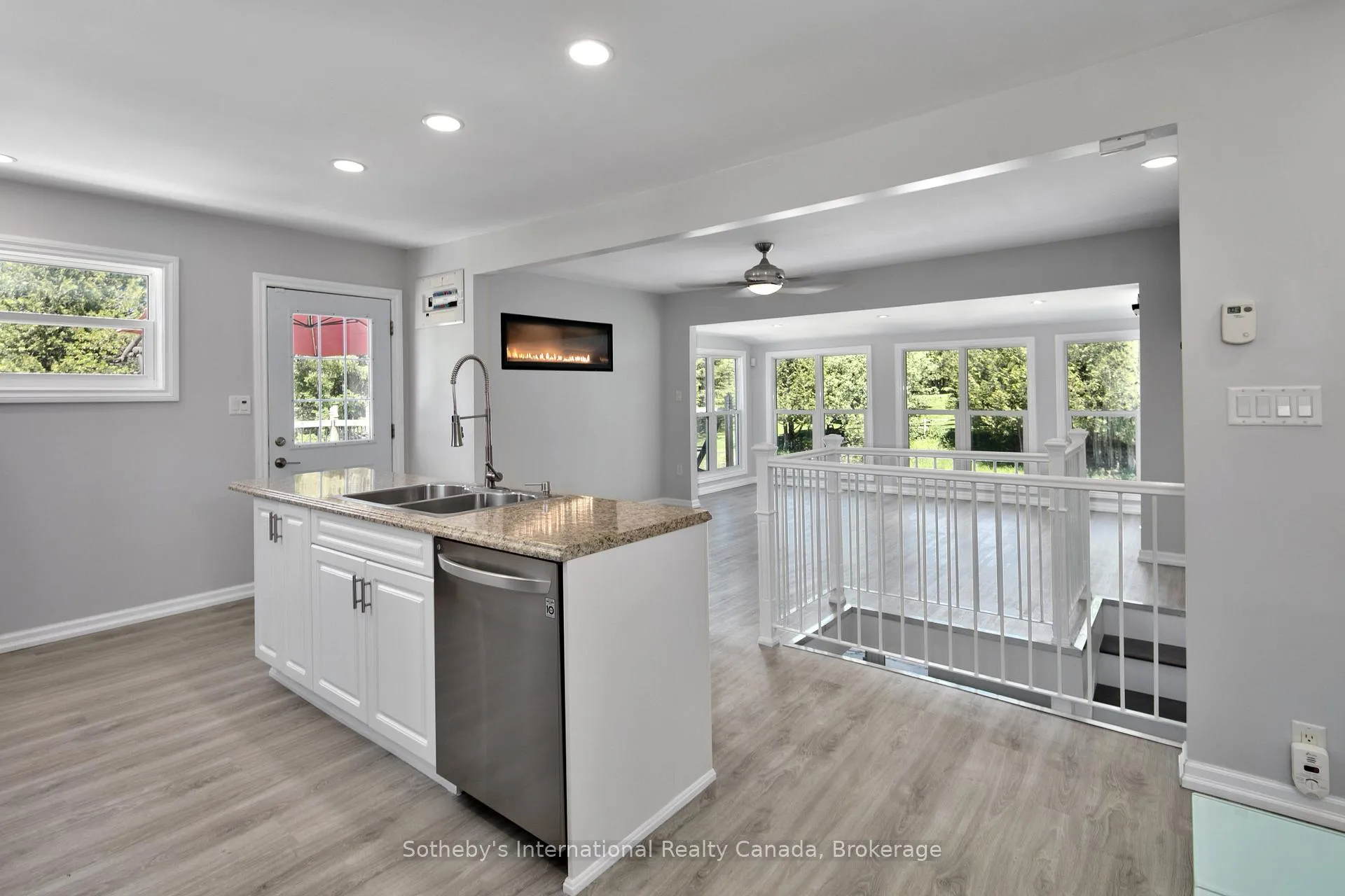 Photo 15 of 640514 Hamilton Road, Chatsworth — HOMEH