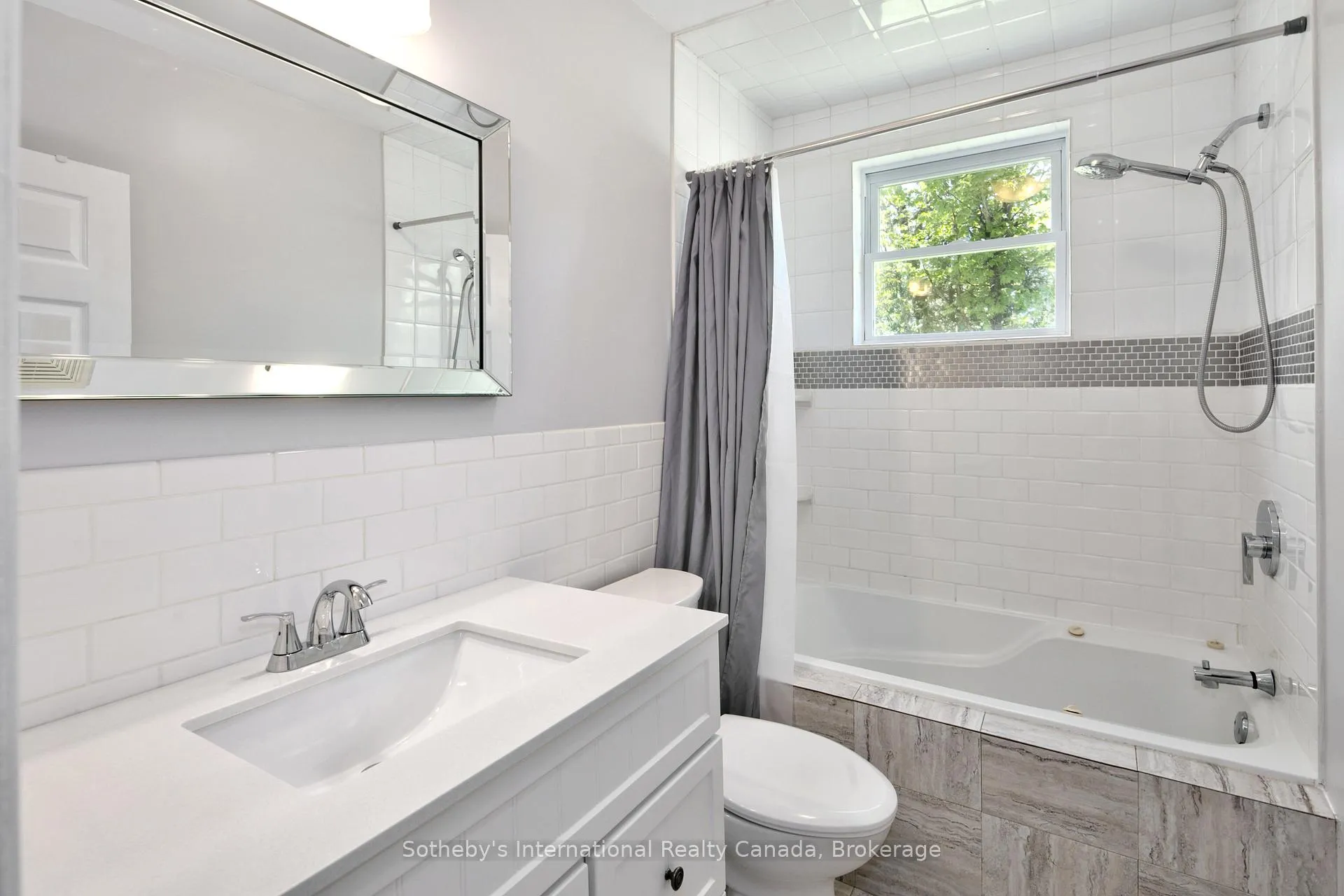 Photo 22 of 640514 Hamilton Road, Chatsworth — HOMEH