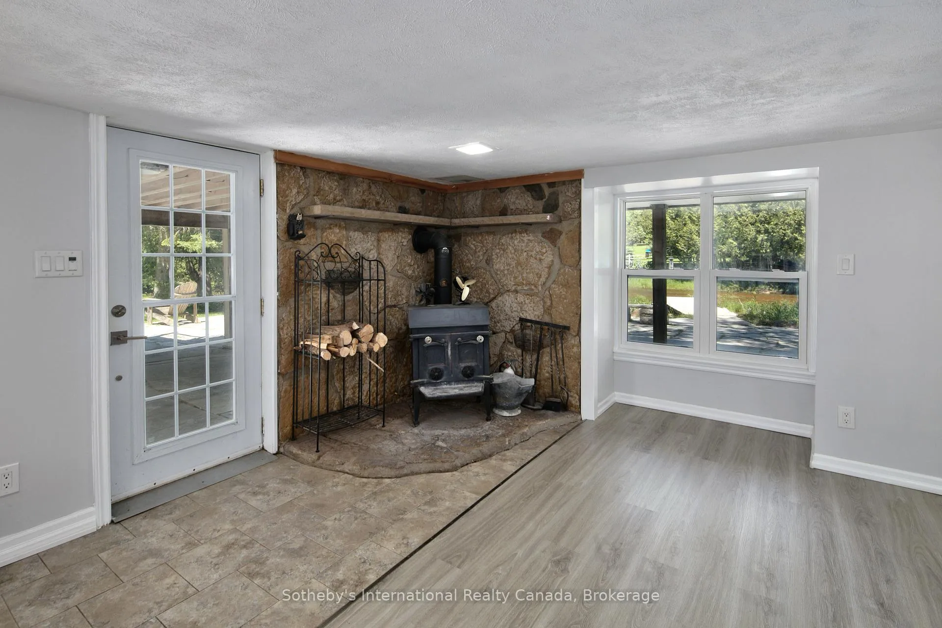 Photo 30 of 640514 Hamilton Road, Chatsworth — HOMEH
