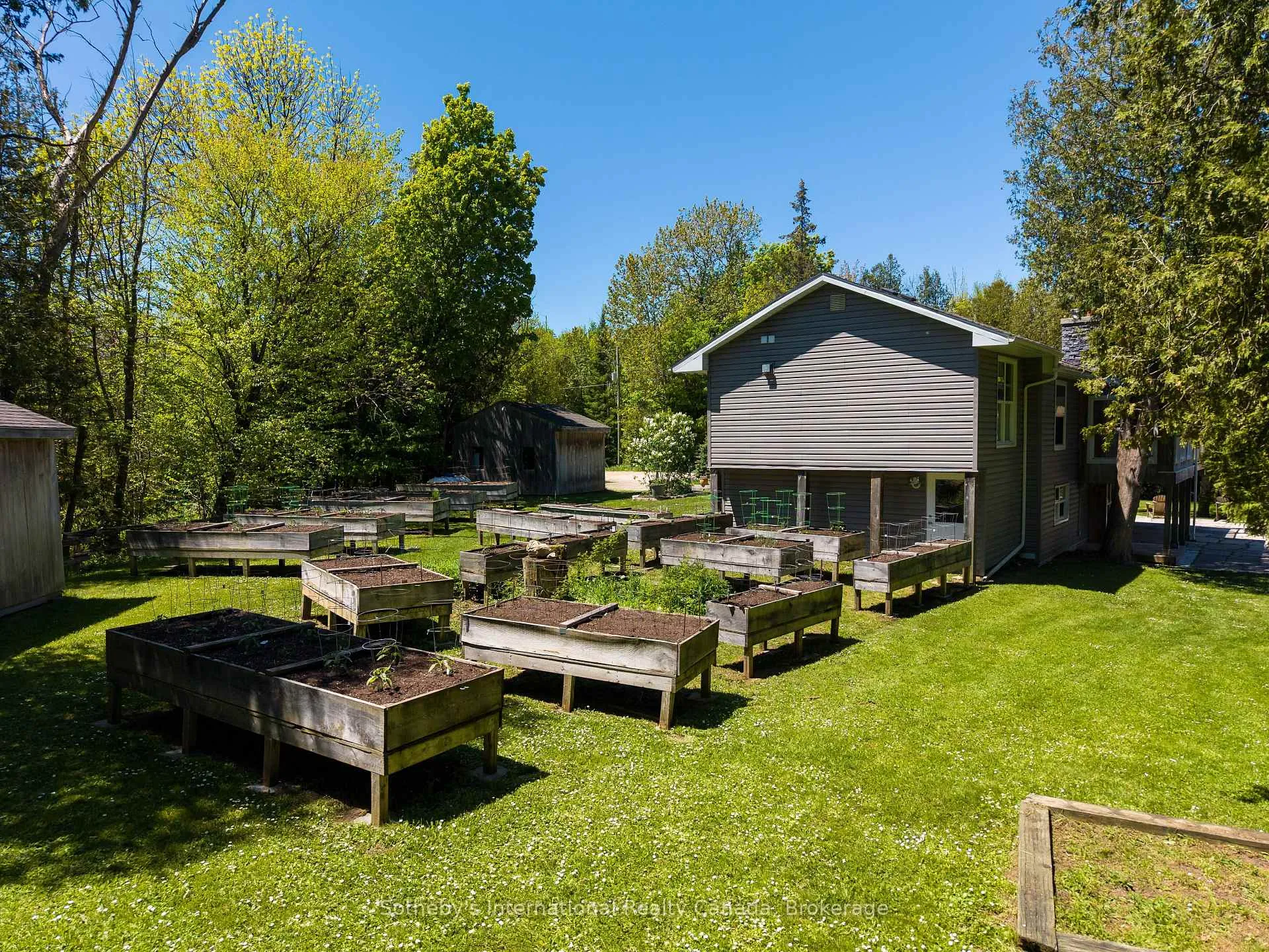Photo 41 of 640514 Hamilton Road, Chatsworth — HOMEH