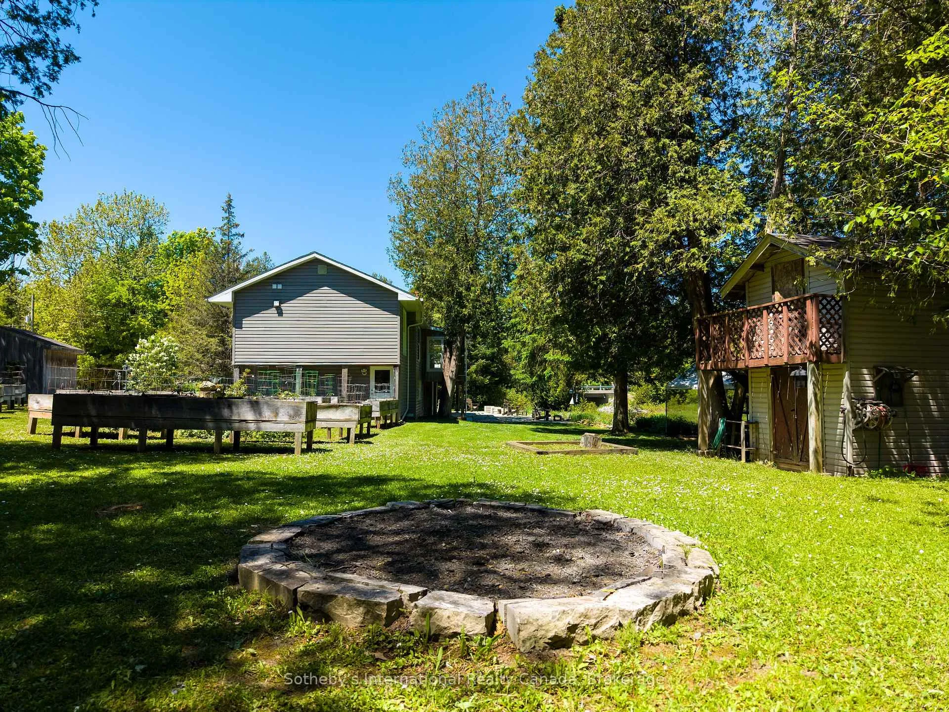 Photo 42 of 640514 Hamilton Road, Chatsworth — HOMEH