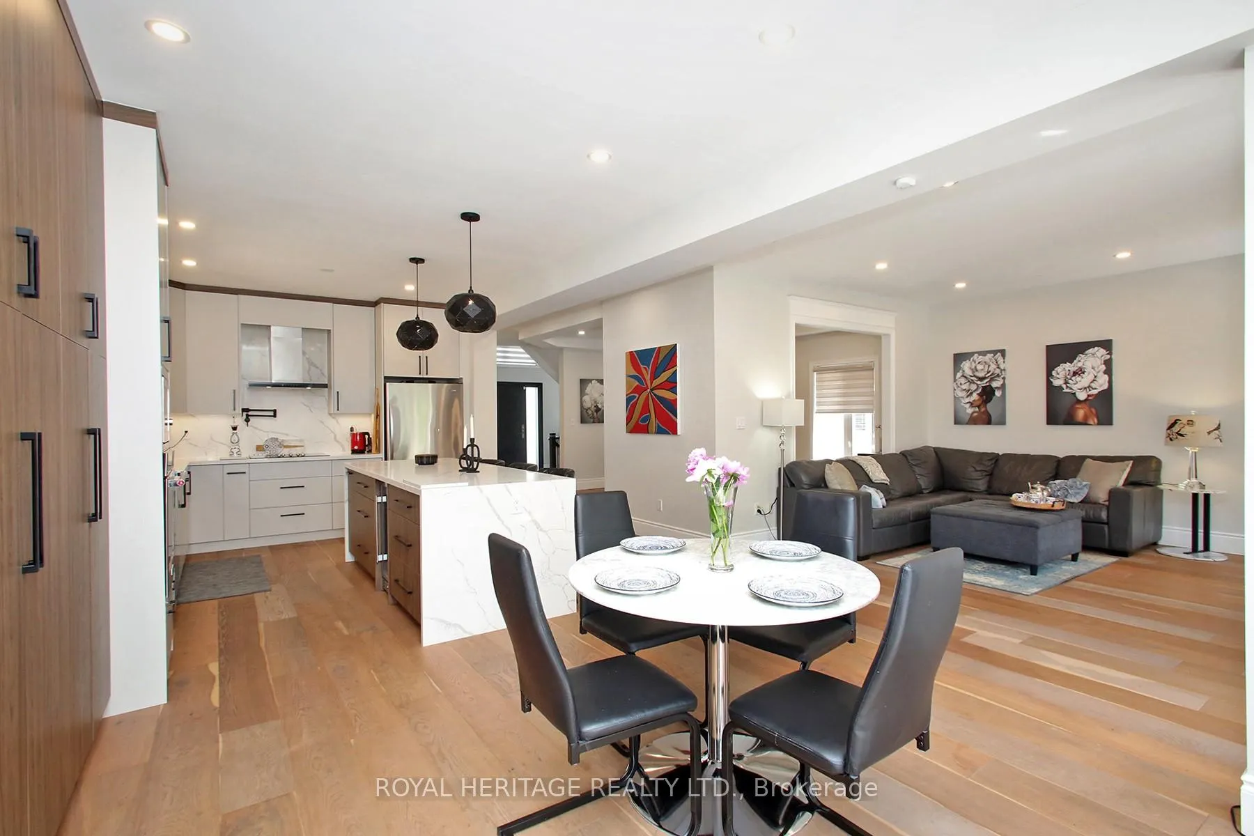 Photo 16 of 71 Lund Street, Richmond Hill, North Richvale — HOMEH