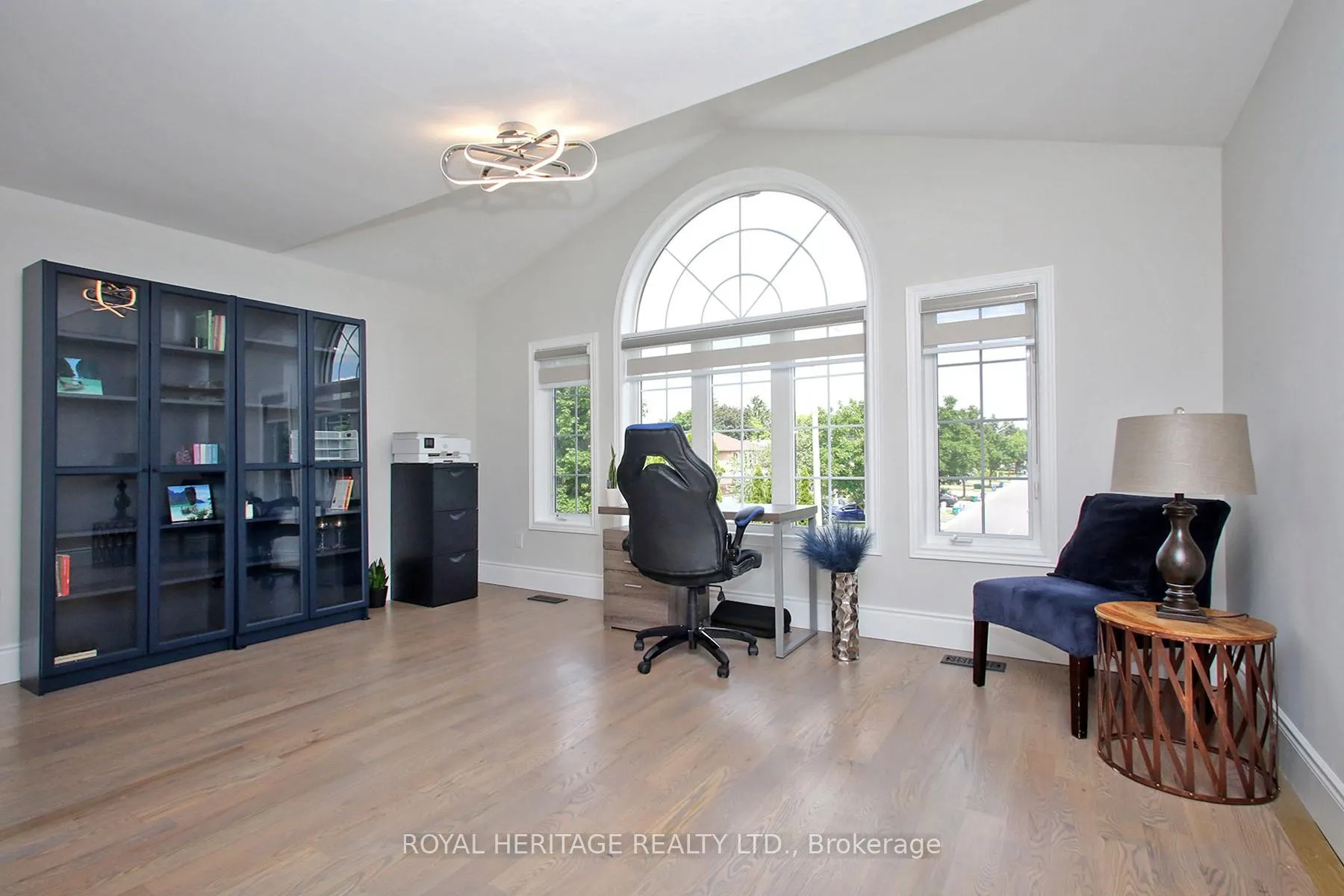 Photo 22 of 71 Lund Street, Richmond Hill, North Richvale — HOMEH