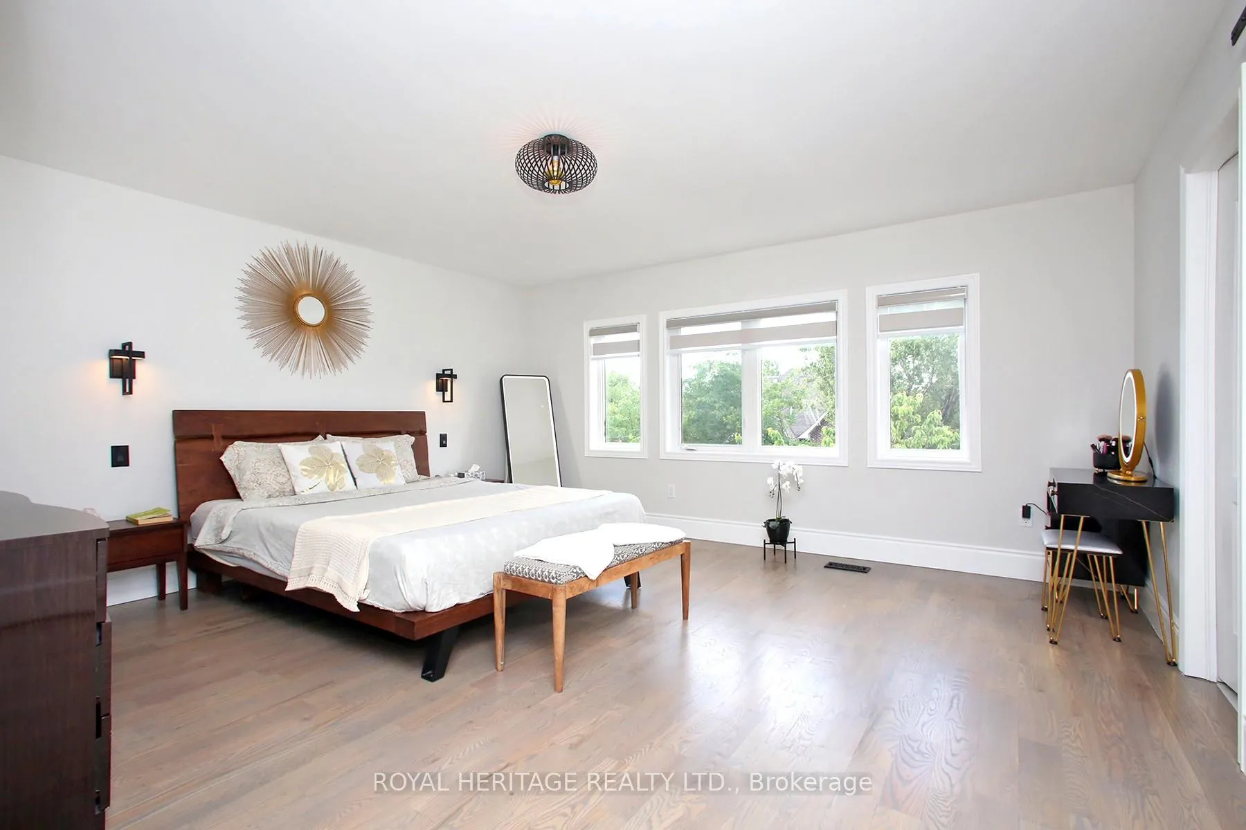 Photo 40 of 71 Lund Street, Richmond Hill, North Richvale — HOMEH