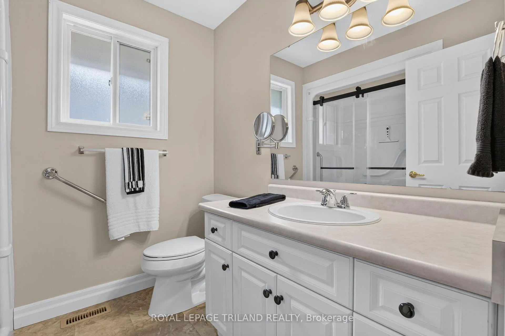 Photo 18 of 532 Highview Drive, St. Thomas — HOMEH