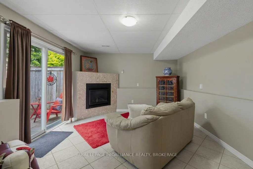Photo 28 of 882 Winchester Lane, Kingston, North of Taylor-Kidd Blvd — HOMEH