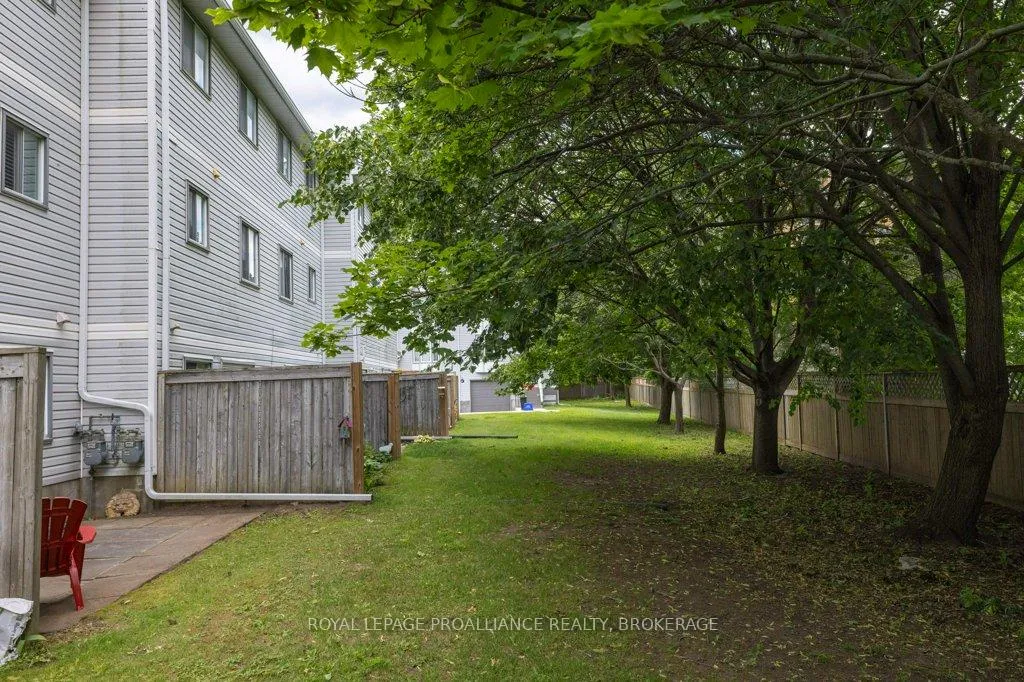 Photo 35 of 882 Winchester Lane, Kingston, North of Taylor-Kidd Blvd — HOMEH