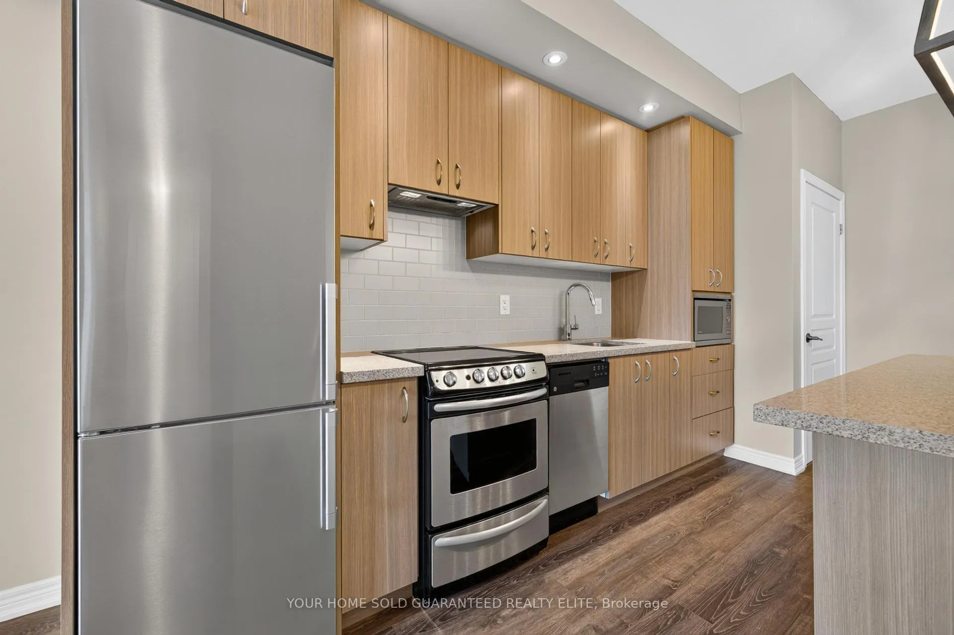 Photo 18 of Unit 322, 457 Plains Road E, Burlington, LaSalle — HOMEH