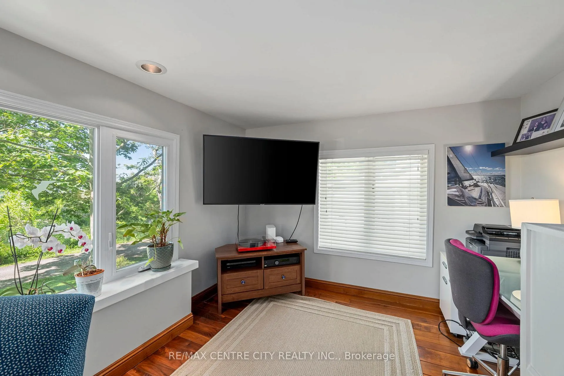 Photo 13 of 547 Edith Cavell Boulevard, Central Elgin, Port Stanley — HOMEH