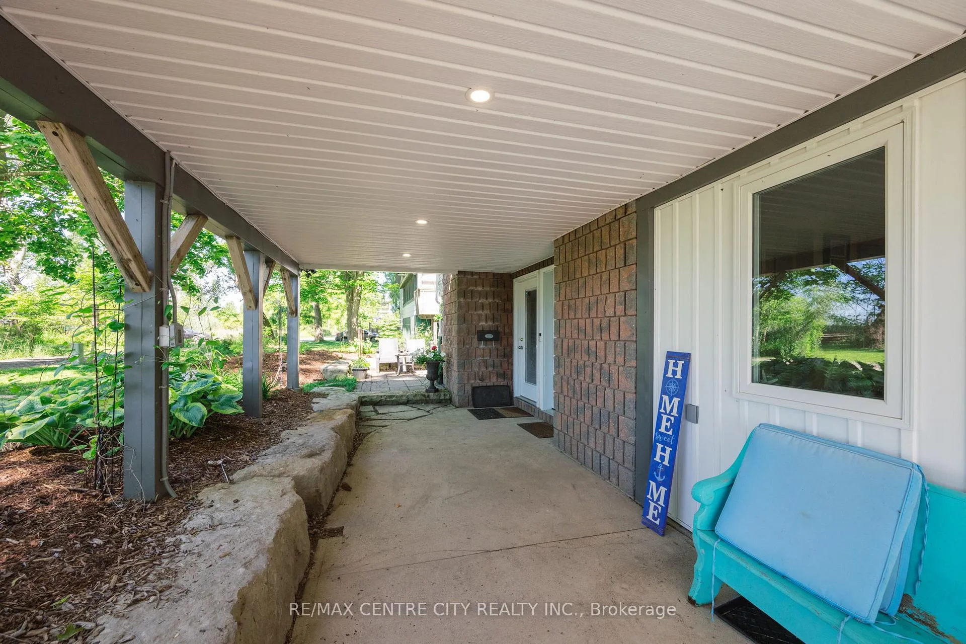 Photo 35 of 547 Edith Cavell Boulevard, Central Elgin, Port Stanley — HOMEH