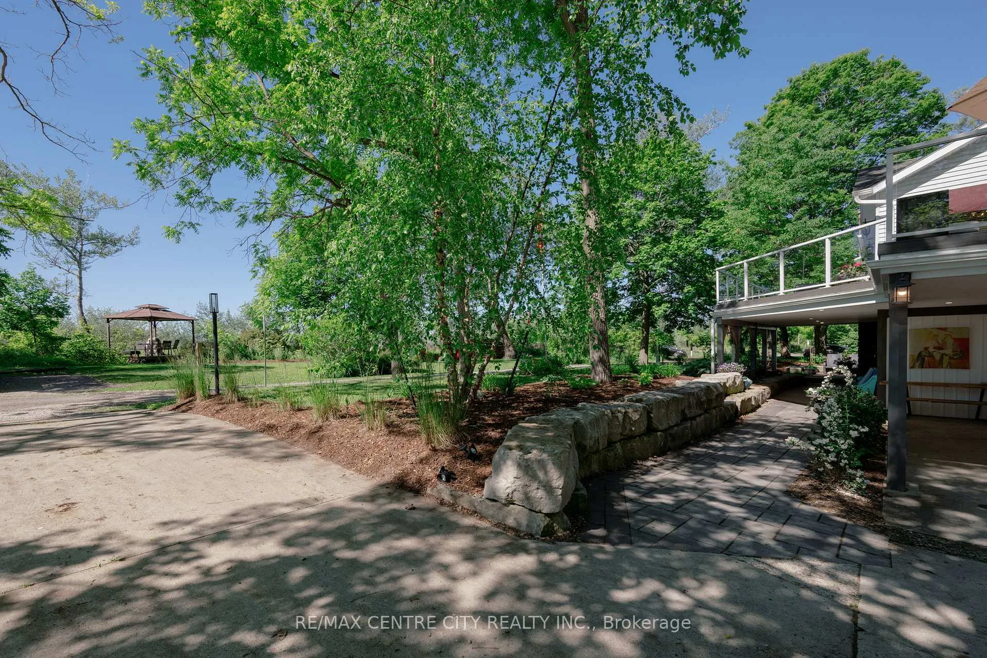 Photo 37 of 547 Edith Cavell Boulevard, Central Elgin, Port Stanley — HOMEH