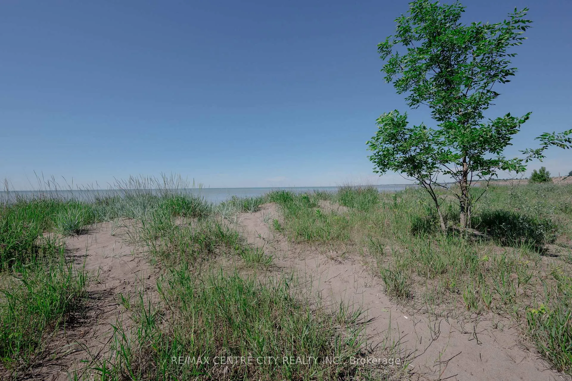 Photo 41 of 547 Edith Cavell Boulevard, Central Elgin, Port Stanley — HOMEH