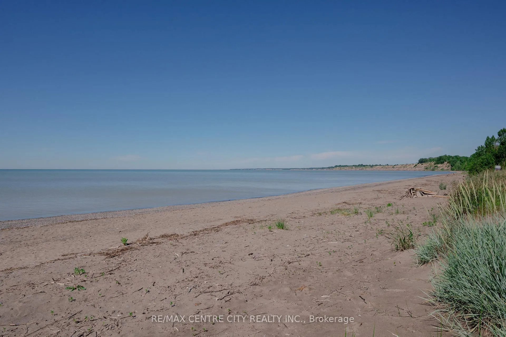 Photo 42 of 547 Edith Cavell Boulevard, Central Elgin, Port Stanley — HOMEH