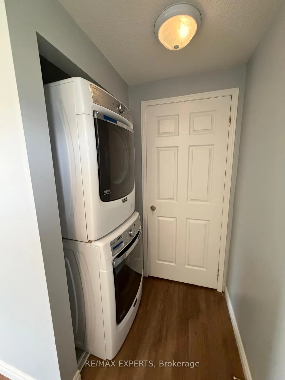 Photo 9 of Unit Upper, 4 Ambler Byway, Barrie, Georgian Drive — HOMEH