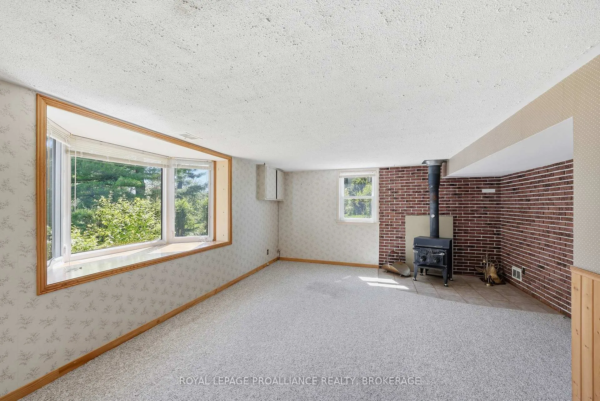 Photo 39 of 4756 Bath Road, Loyalist, Lennox and Addington - South — HOMEH